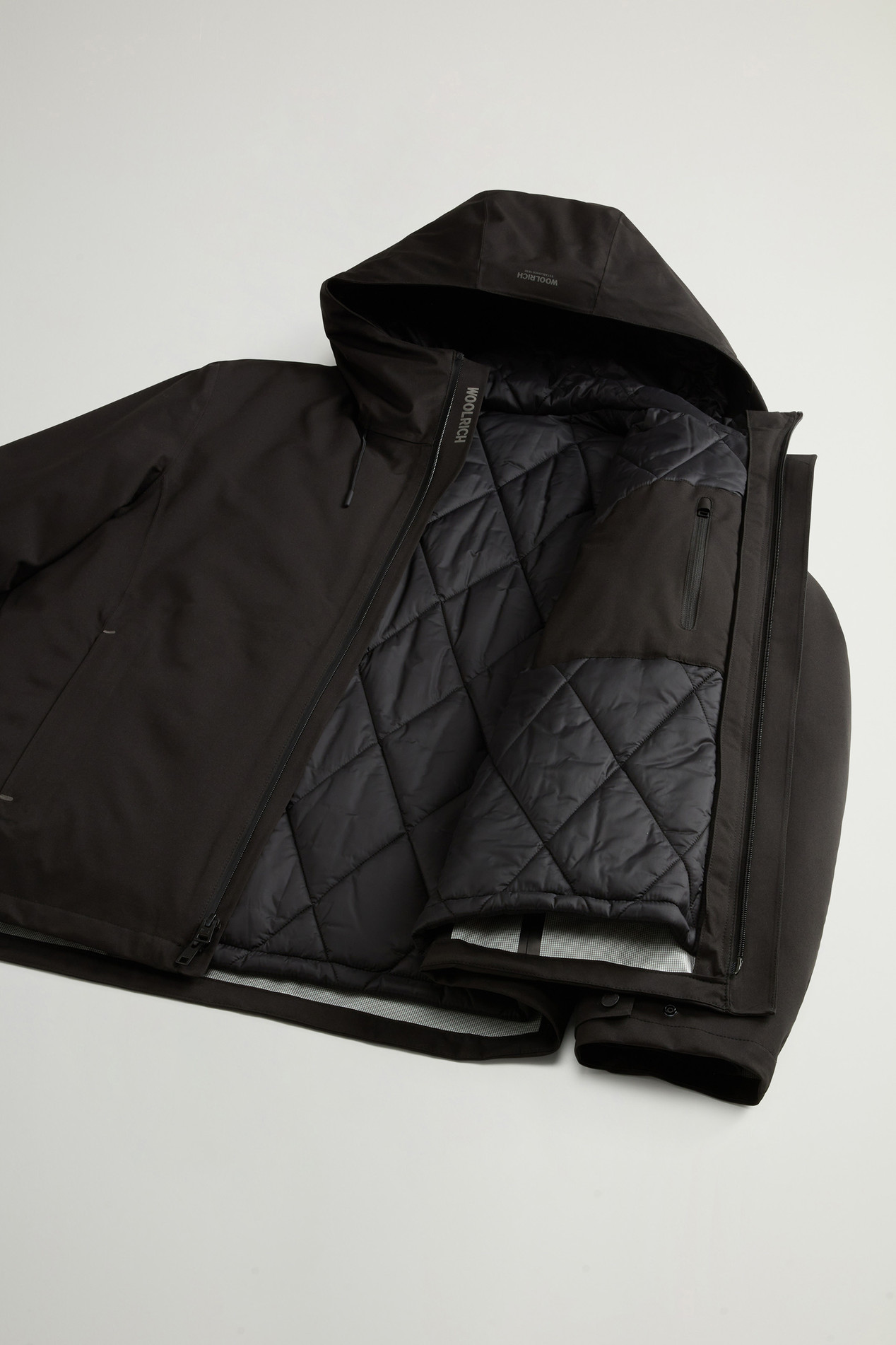 3-in-1 Crestmont Jacket Black photo 10 | Woolrich