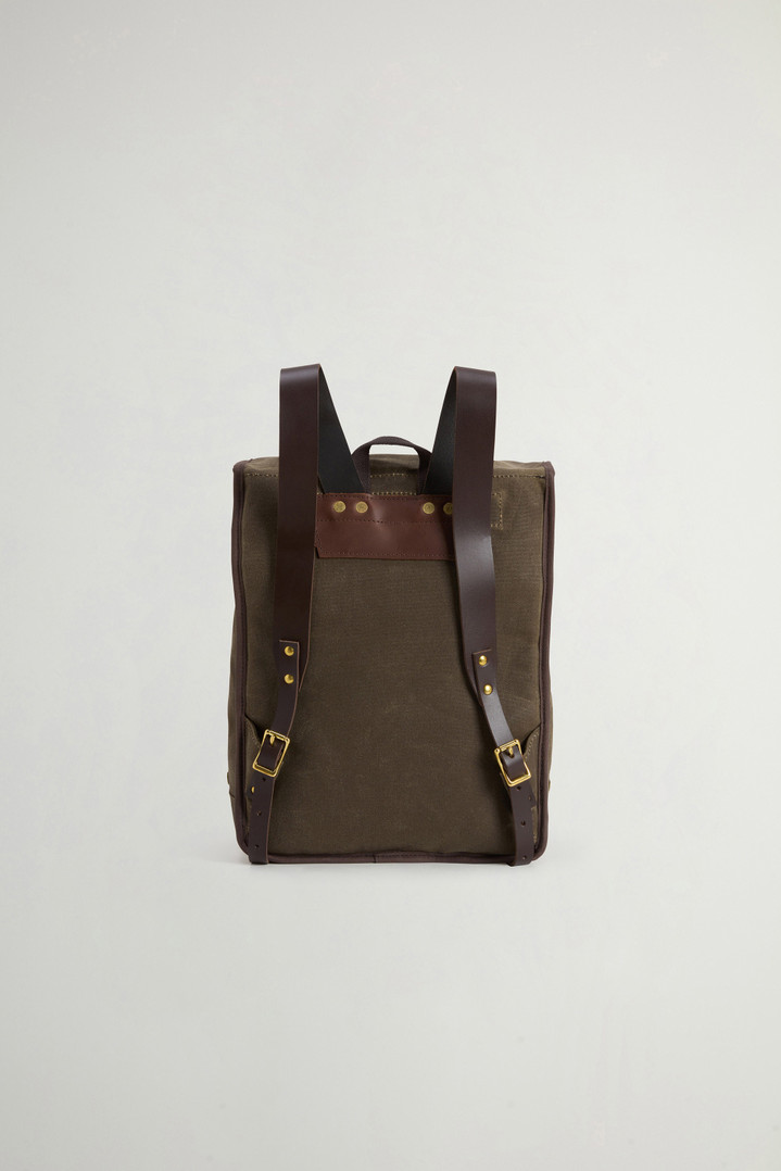 Mesabi Range Backpack in Waxed Pure Cotton Green photo 4 | Woolrich