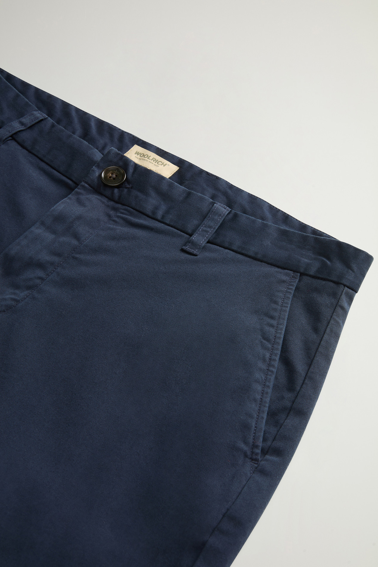 Garment-Dyed Stretch Cotton Twill Chinos Blue photo 3 | Woolrich