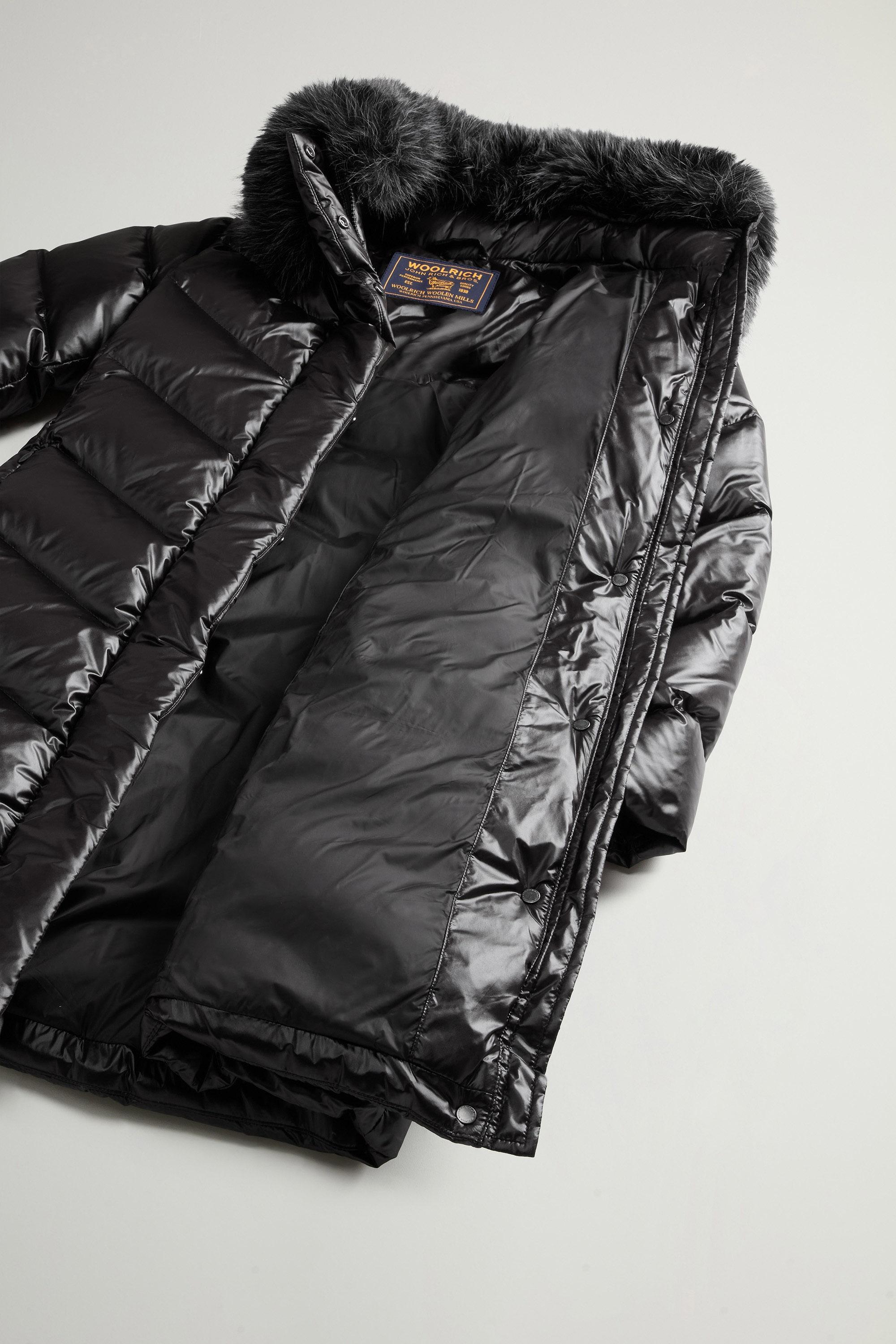 LIQUID NYLON FUR PARKA Black photo 8 | Woolrich