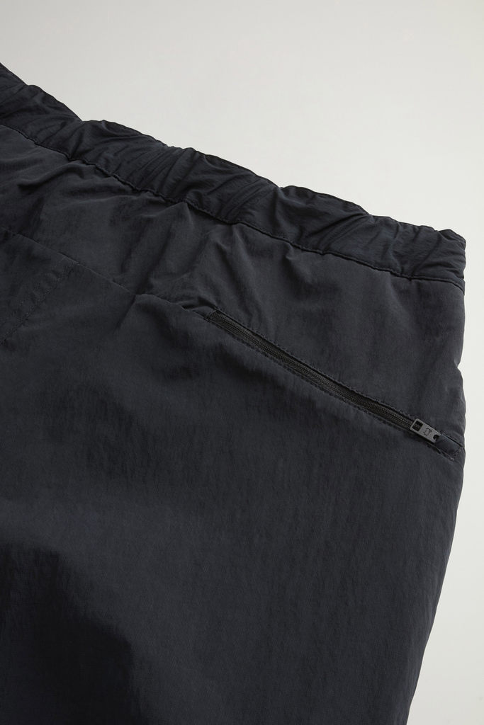 NYLON RIPSTOP CARGO PANT Black photo 6 | Woolrich