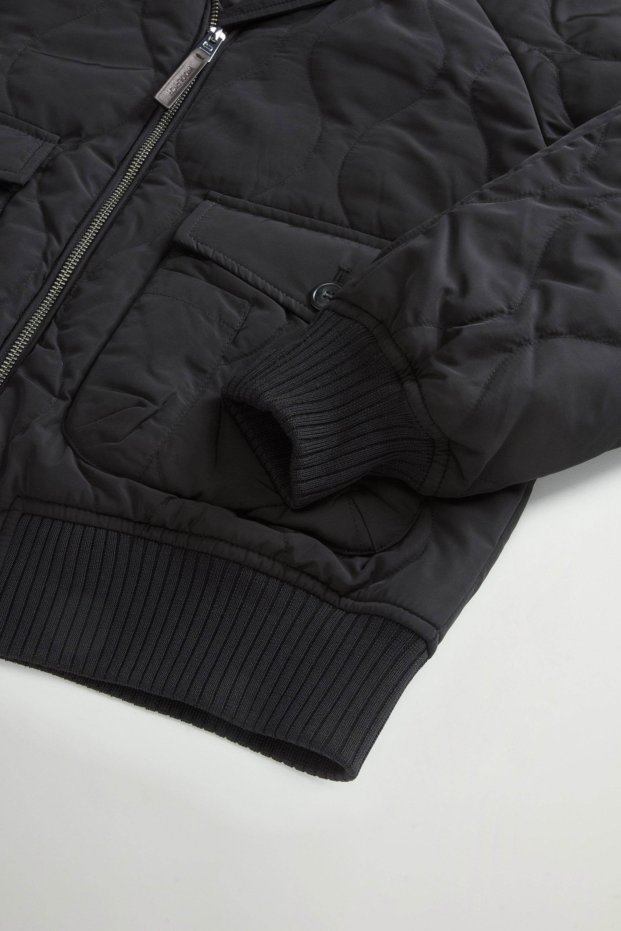 Bomber Military en nylon brillant matelassé Noir photo 7 | Woolrich