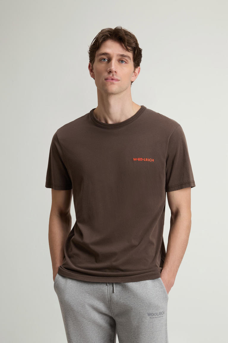 Garment-Dyed T-shirt in Pure Cotton Brown photo 1 | Woolrich