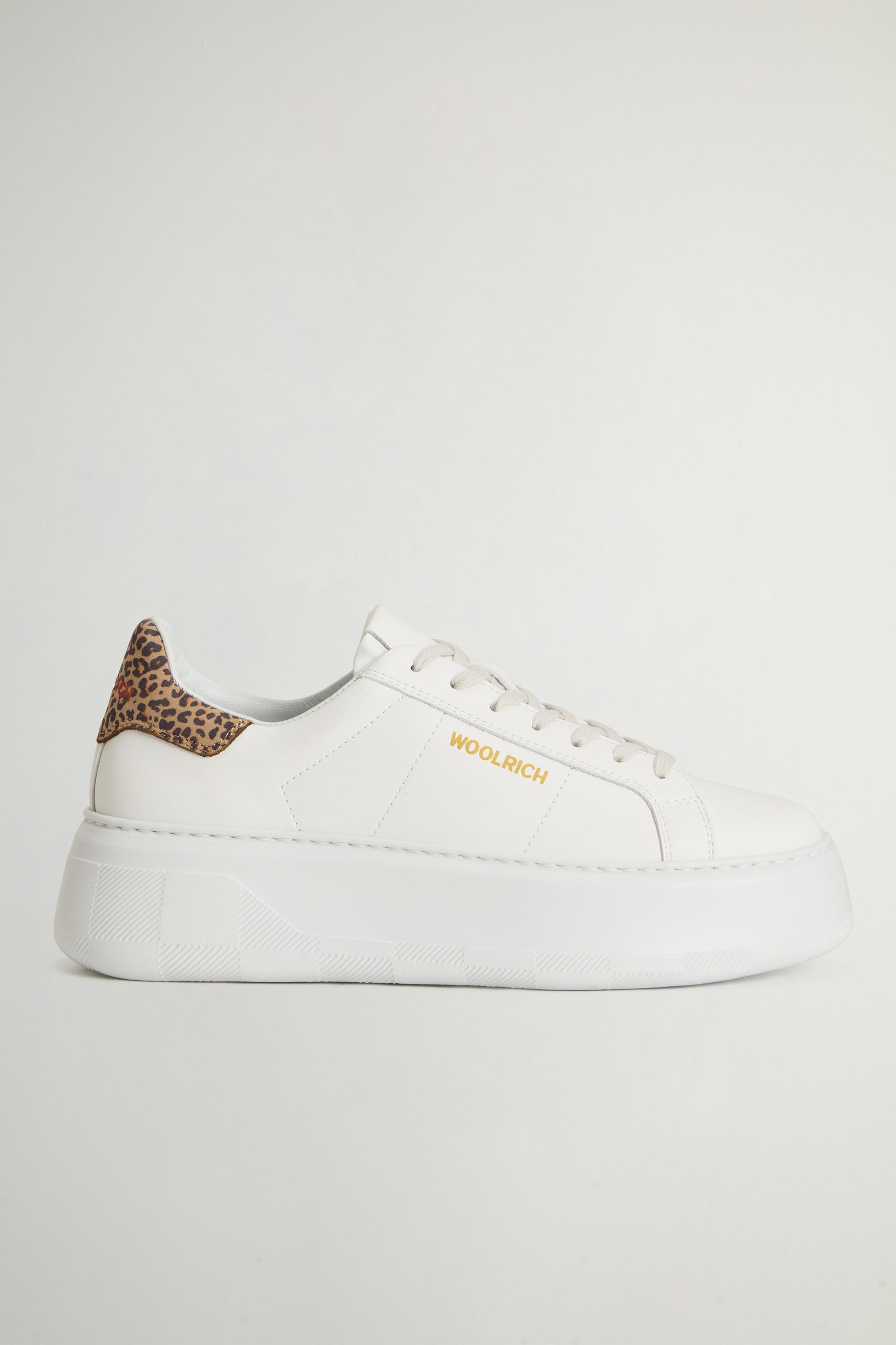 Chunky Court Sneakers in Calfskin Leather White photo 1 | Woolrich