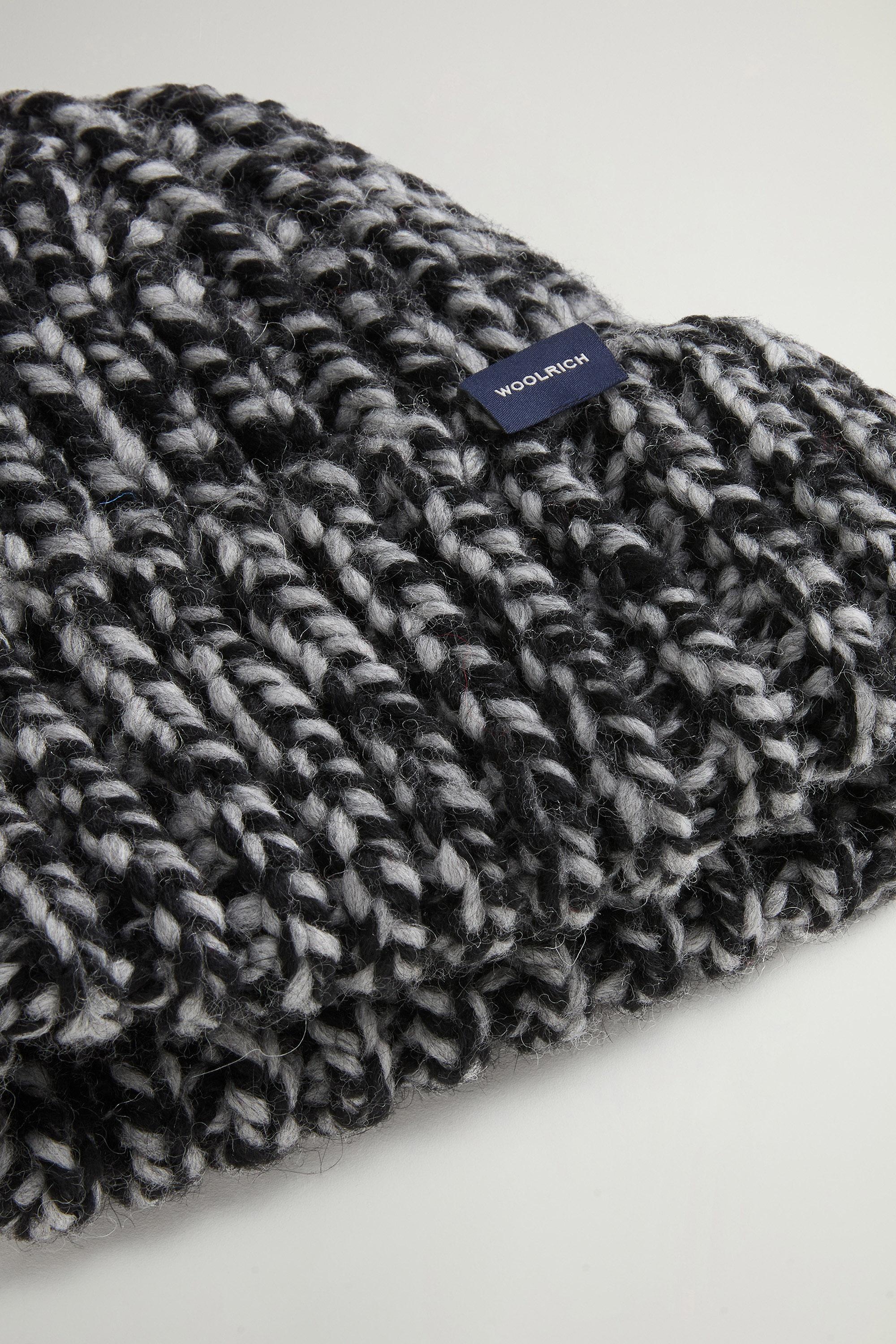 Chunky Beanie in Mouliné Alpaca and Wool Blend Black photo 4 | Woolrich