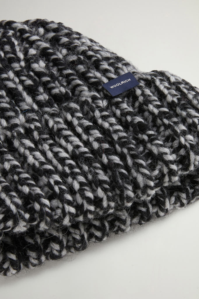 Chunky Beanie in Mouliné Alpaca and Wool Blend Black photo 4 | Woolrich