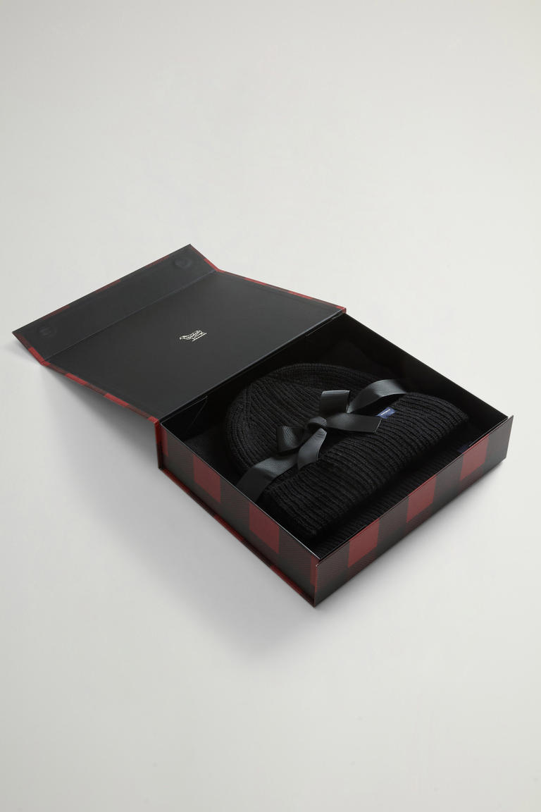 Cadeauset met muts en sjaal van Merino-wolmix Zwart photo 1 | Woolrich