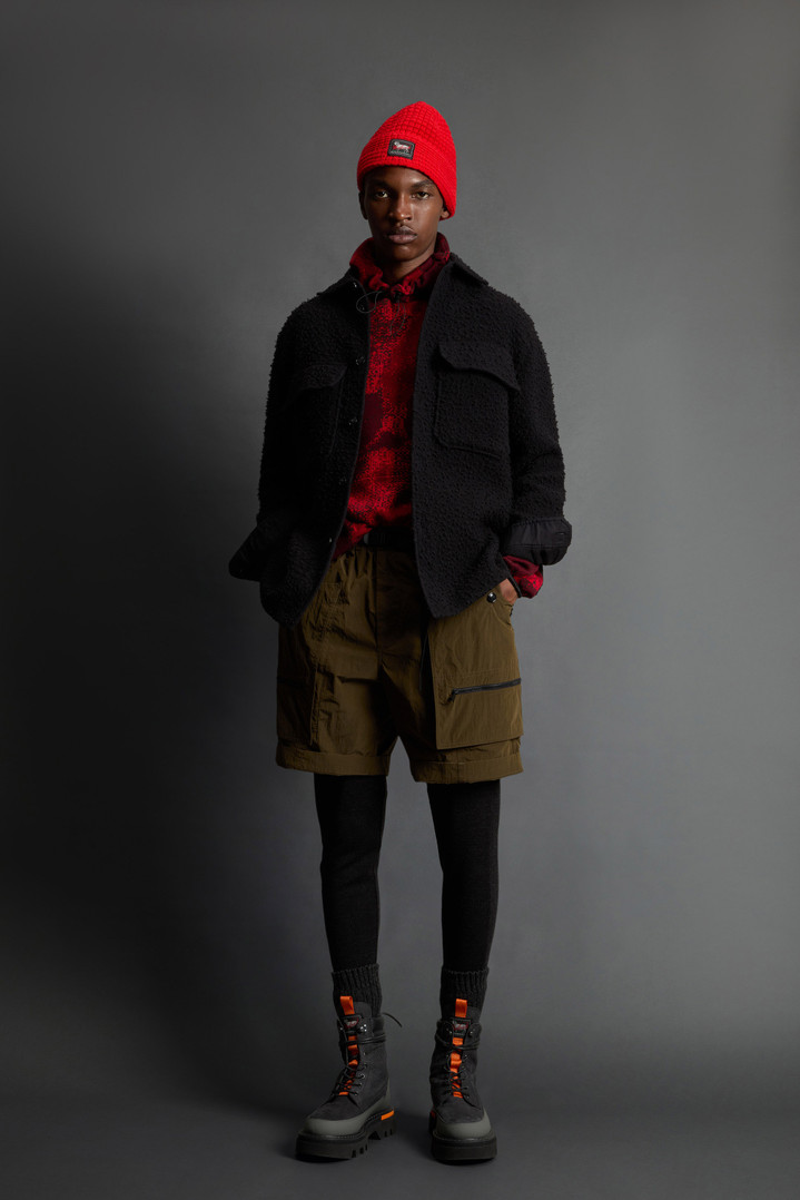 Overshirt in Italian Virgin Wool Blend from Casentino by Todd Snyder Black photo 2 | Woolrich