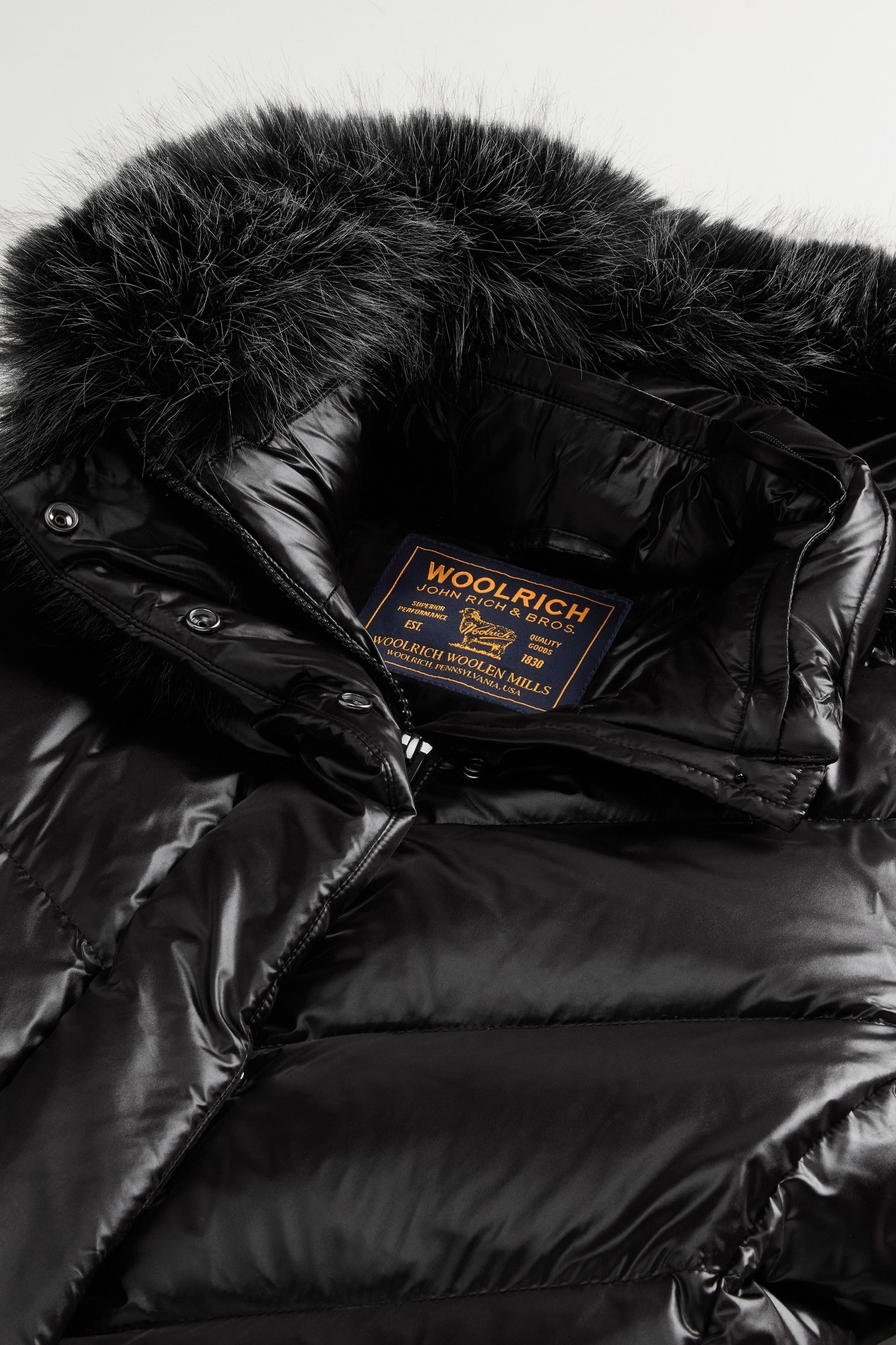 LIQUID NYLON FUR PARKA Black photo 6 | Woolrich