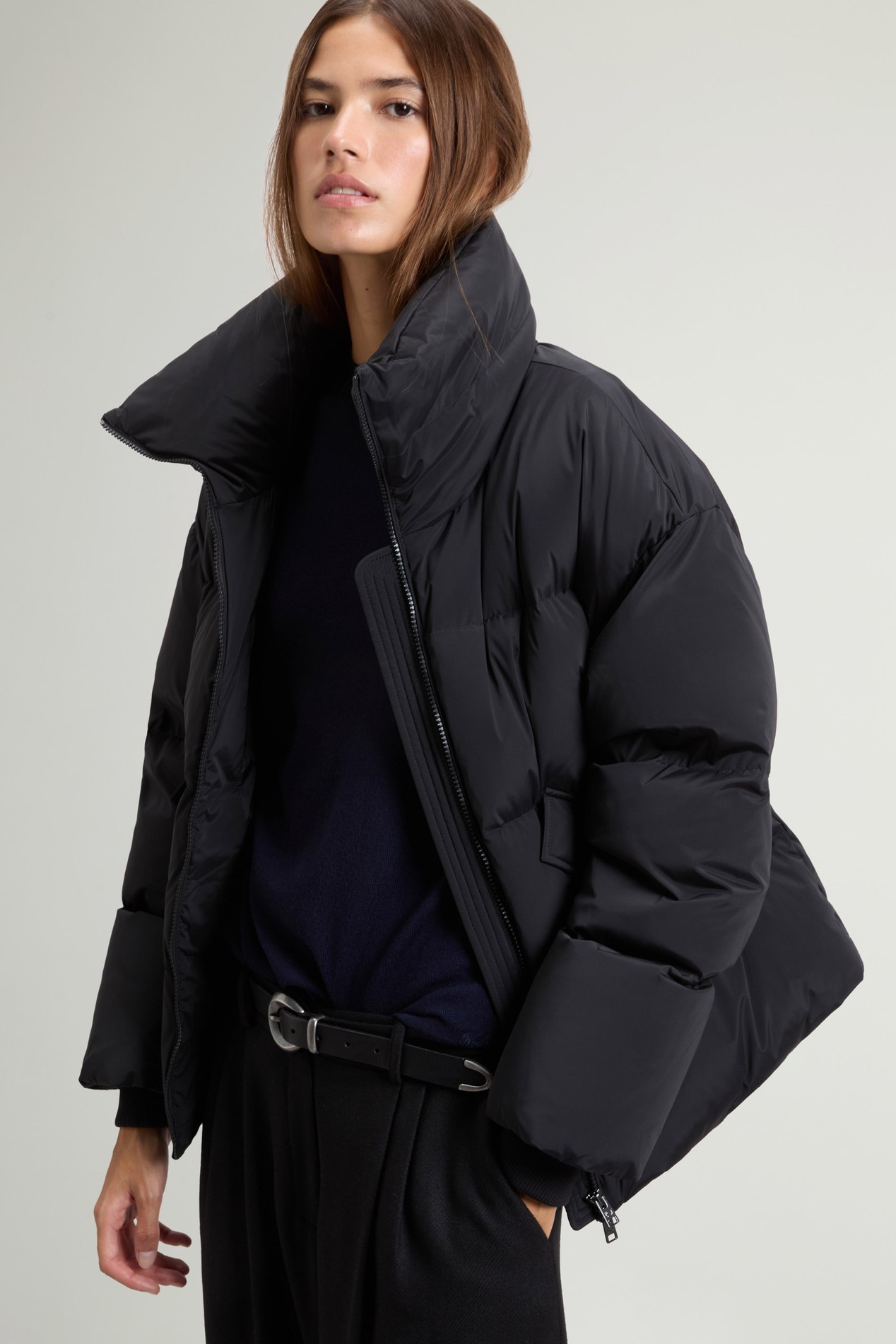 KELLY SHORT JACKET Black photo 4 | Woolrich