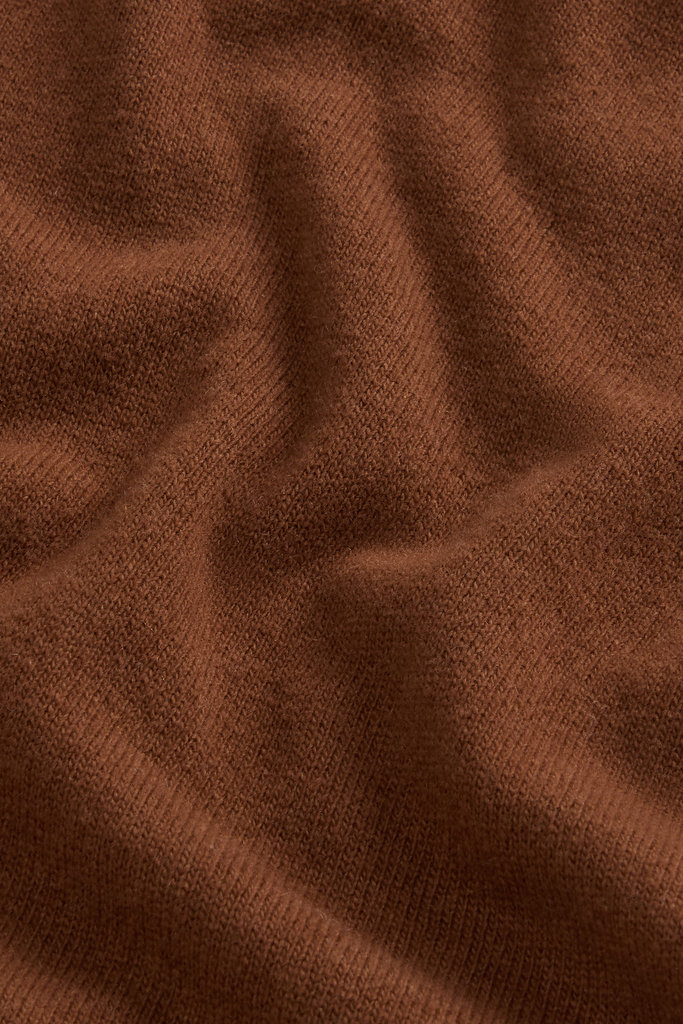 Crewneck Sweater in Pure Virgin Wool Brown photo 3 | Woolrich