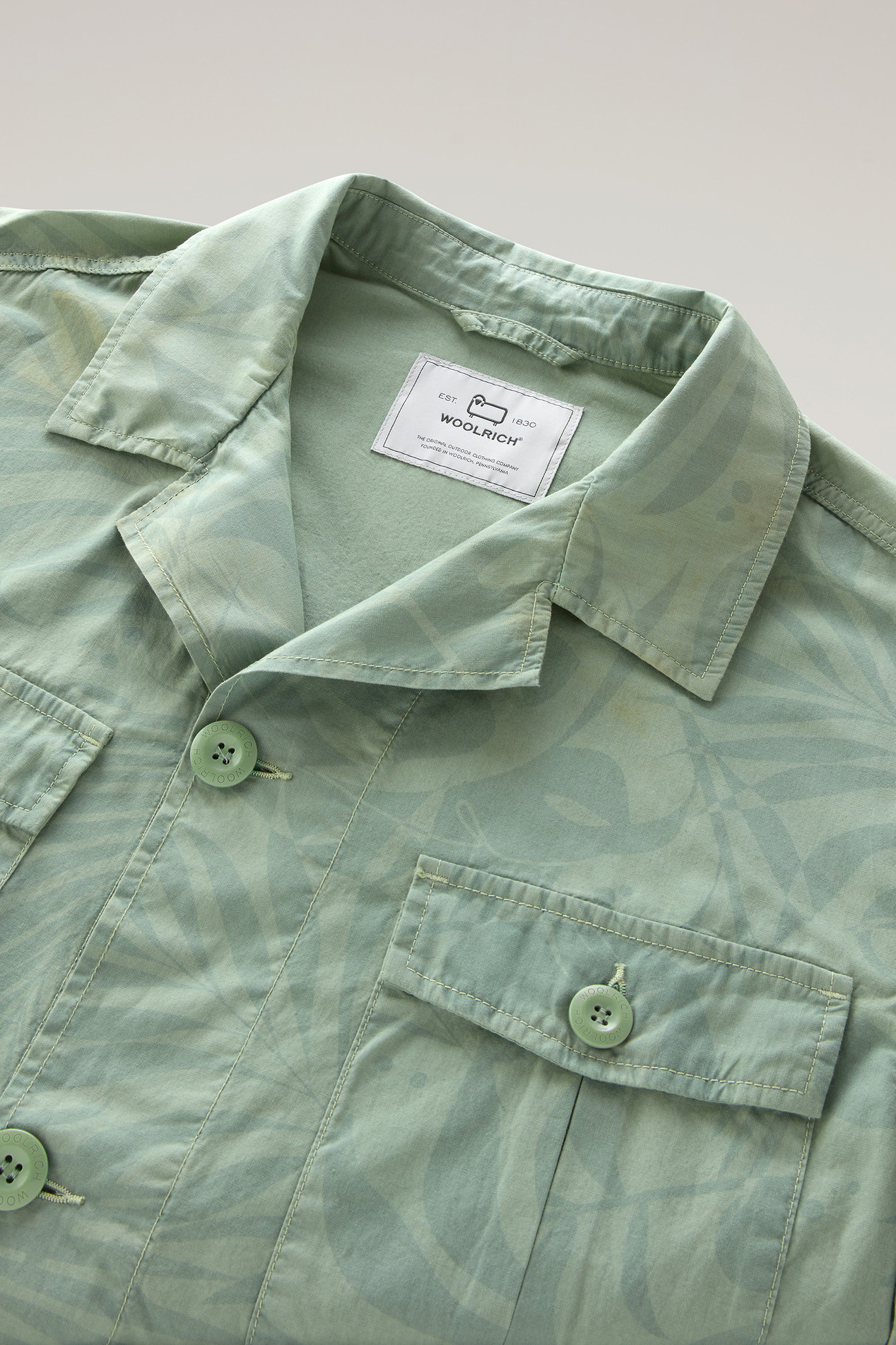 Shirt Jacket in Pure Cotton Printed Poplin Green photo 2 | Woolrich
