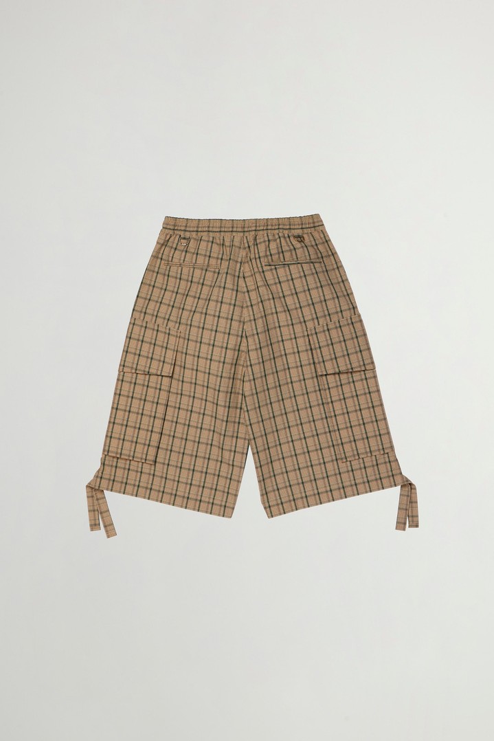 MADRAS CHECK CARGO CROPPED SHORTS Brown photo 2 | Woolrich