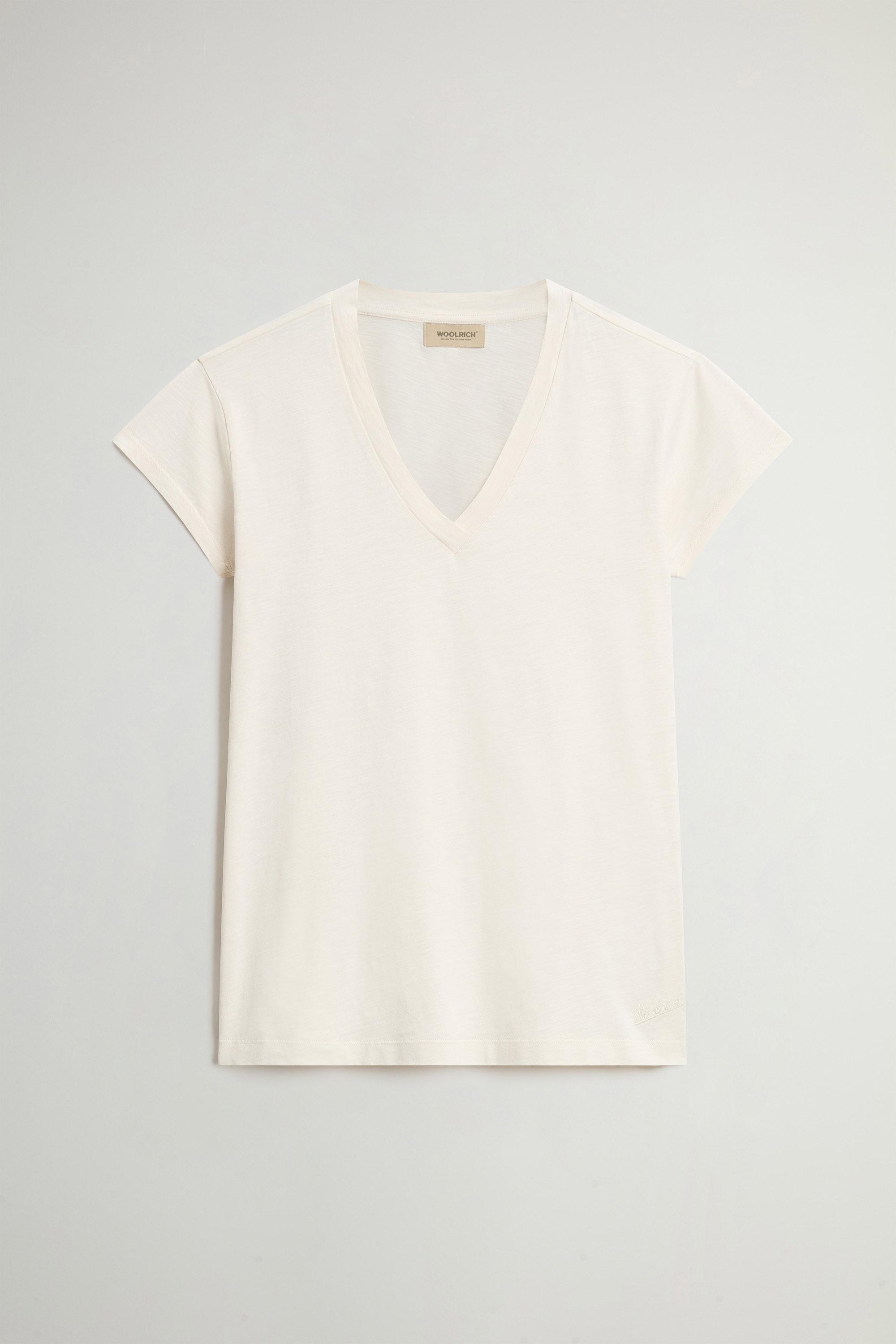 V-Neck T-Shirt in Pure Cotton Slub Fabric White photo 1 | Woolrich