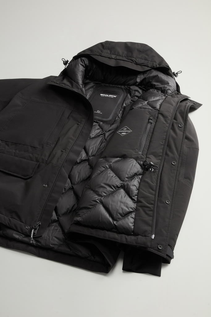 Mountain Jacket in WINDSTOPPER GORE-TEX Black photo 6 | Woolrich