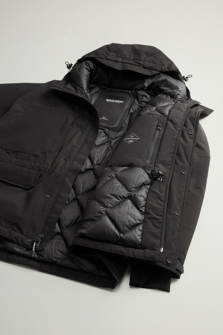Mountain Jacket in WINDSTOPPER GORE-TEX Black photo 6 | Woolrich