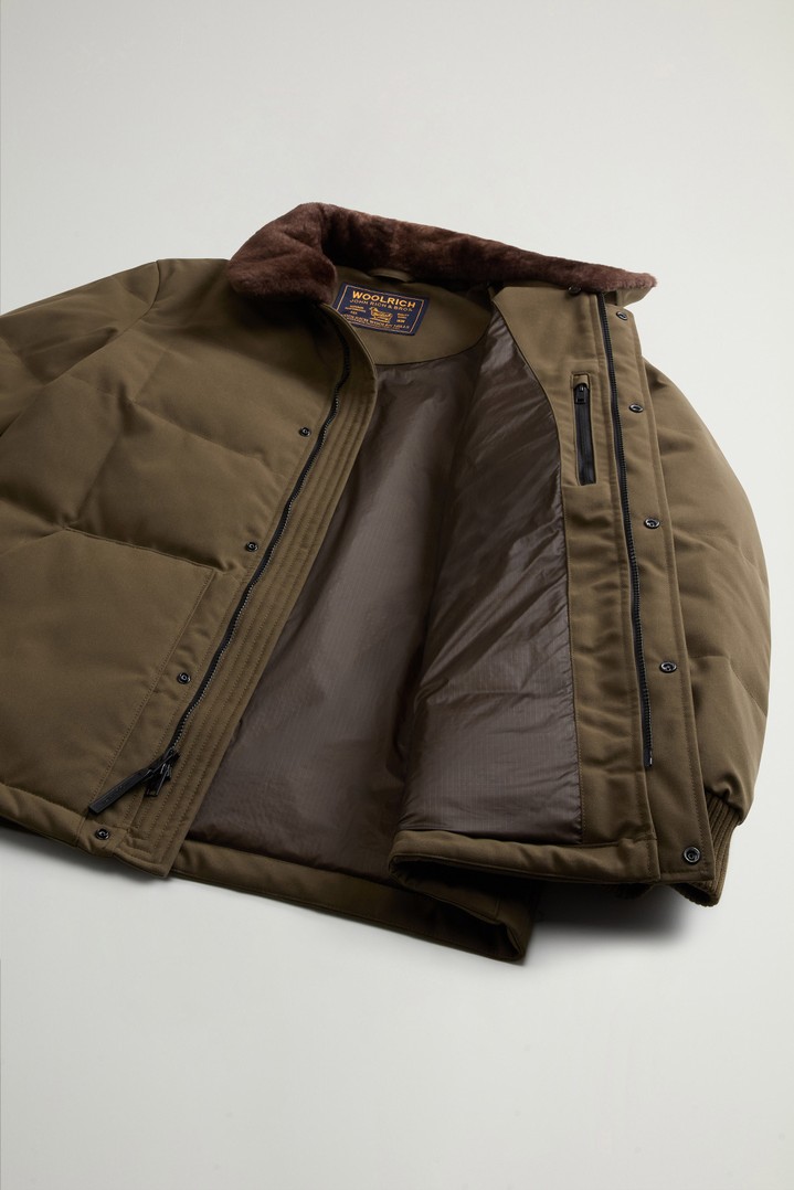Blizzard Jacket in Quilted Canvas Green photo 8 | Woolrich