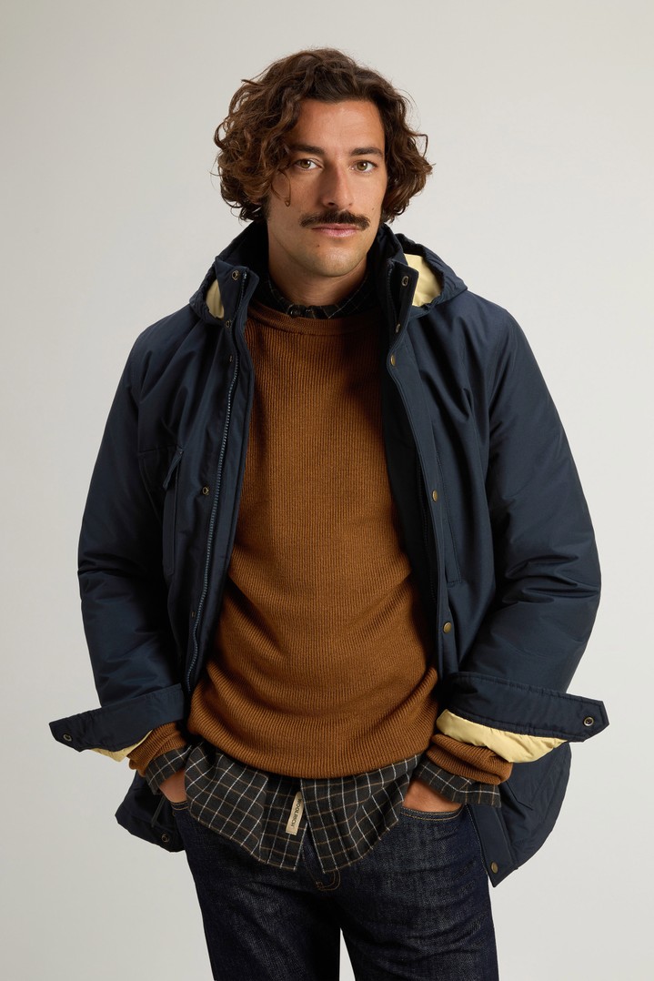 Mountain Jacket in Ramar Cloth Blue photo 4 | Woolrich