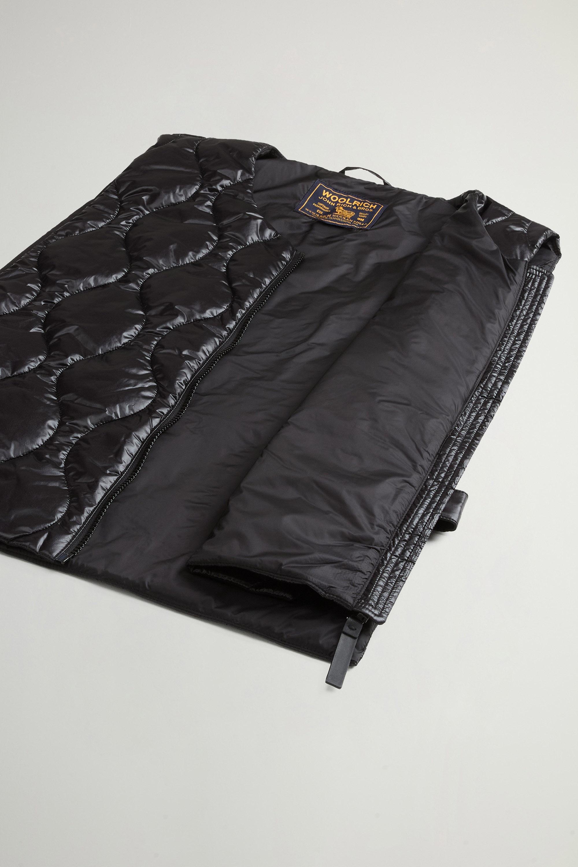 Packable Quilted Vest in Urban Light Nylon Black photo 8 | Woolrich