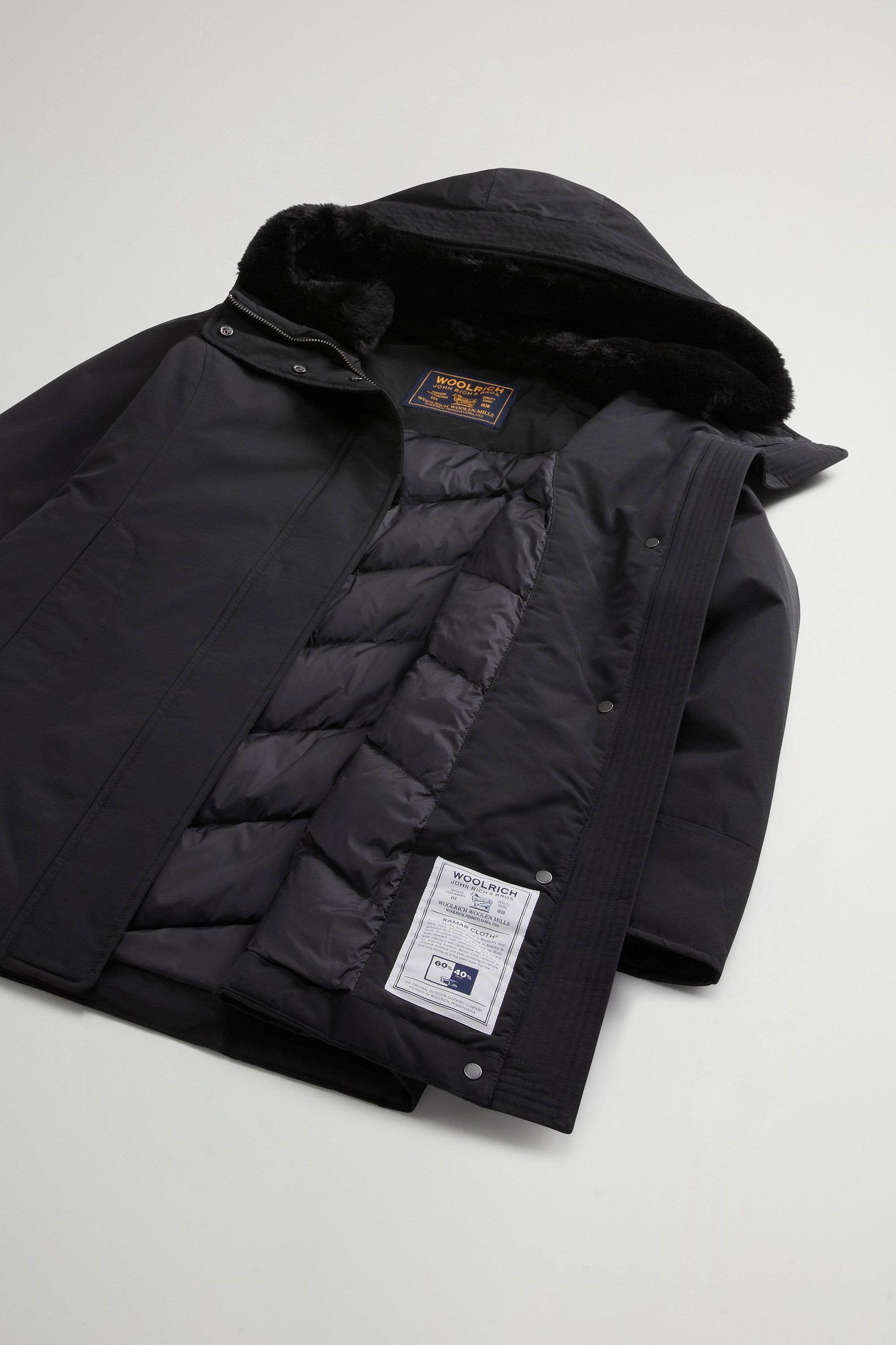 BOULDER FAUX FUR PARKA Black photo 9 | Woolrich
