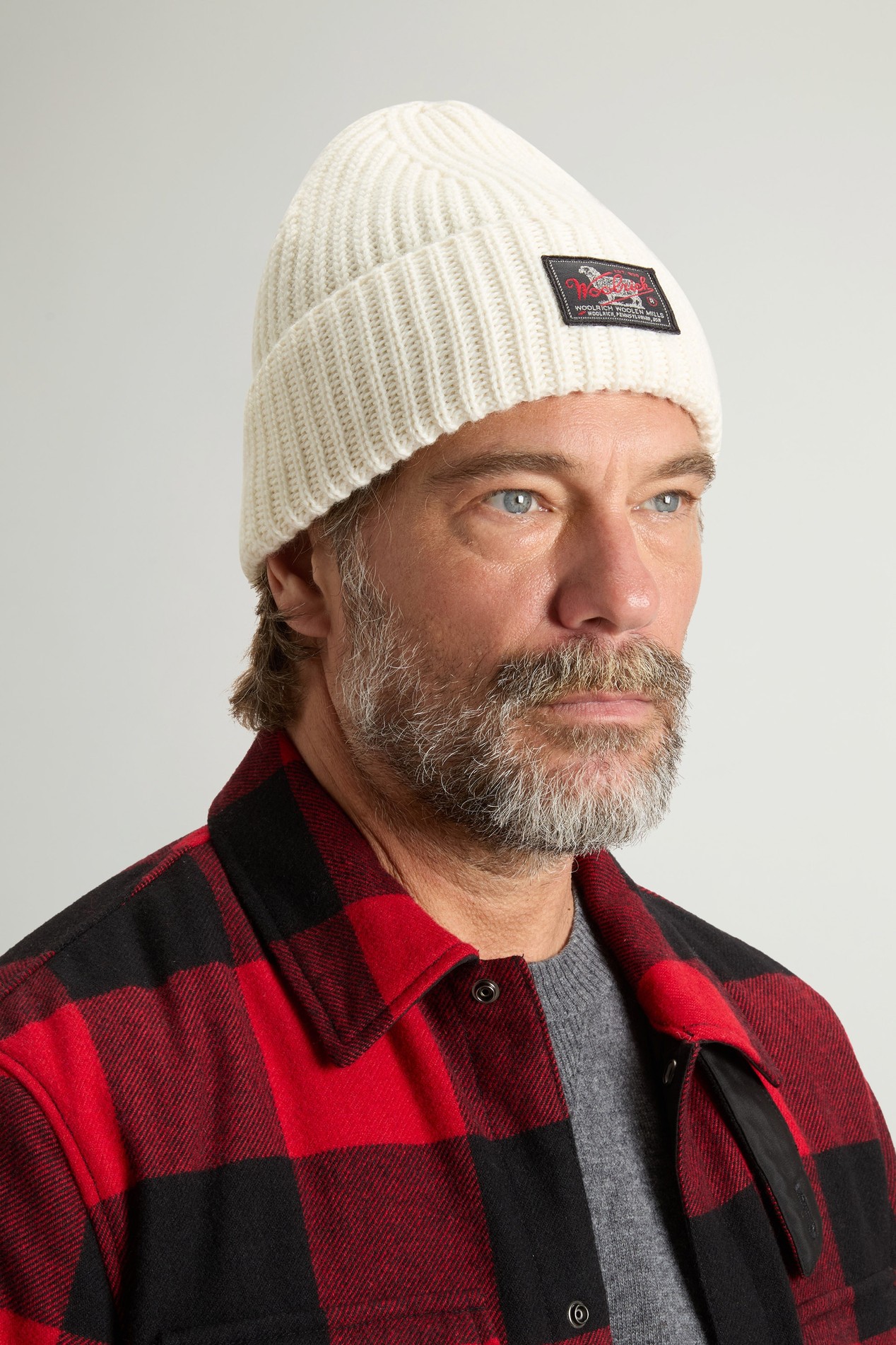 WM PATCH BEANIE White photo 1 | Woolrich