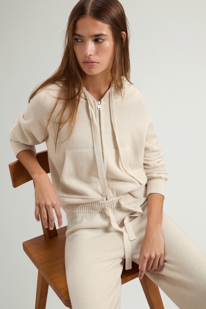 Hooded Full-Zipper Sweater in Wool and Cashmere Blend White photo 4 | Woolrich