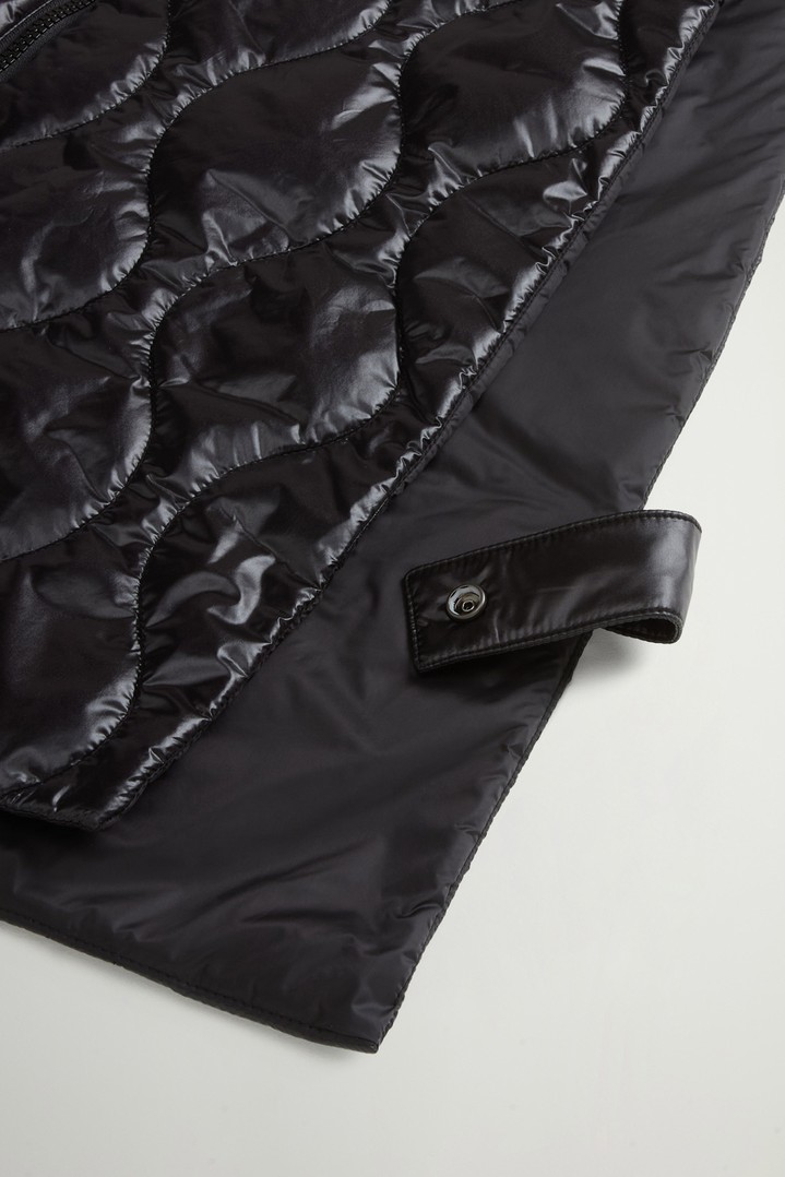 Packable Quilted Vest in Urban Light Nylon Black photo 3 | Woolrich