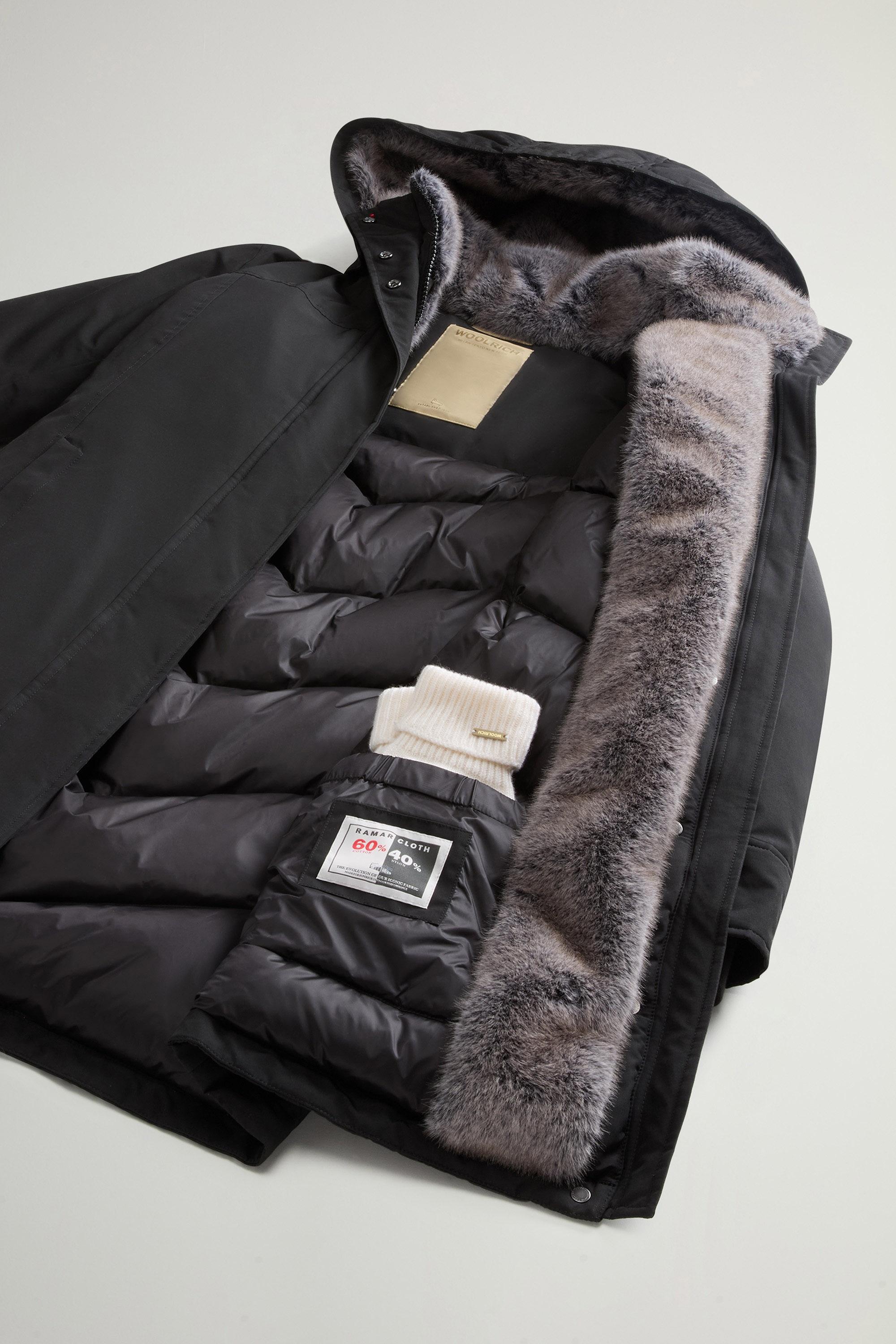 Boulder Coat with Faux Fur Insert Black photo 8 | Woolrich