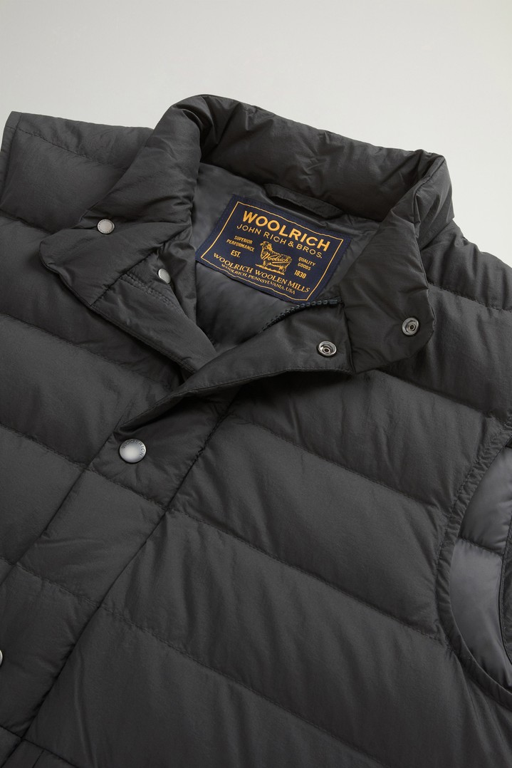 Bering Quilted Vest in Crinkle Nylon Gray photo 2 | Woolrich