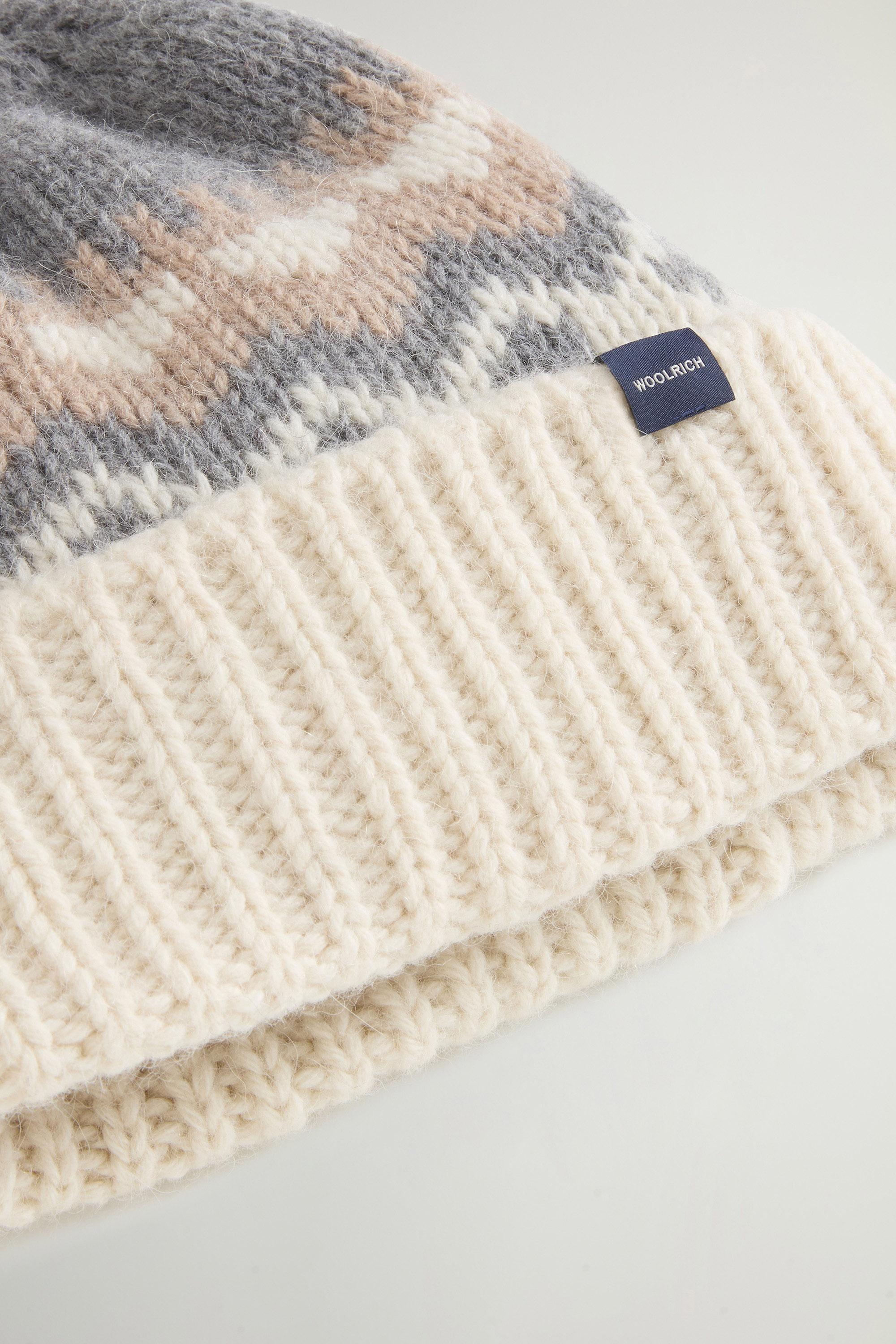 ALPACA BLEND FAIRISLE BEANIE White photo 4 | Woolrich
