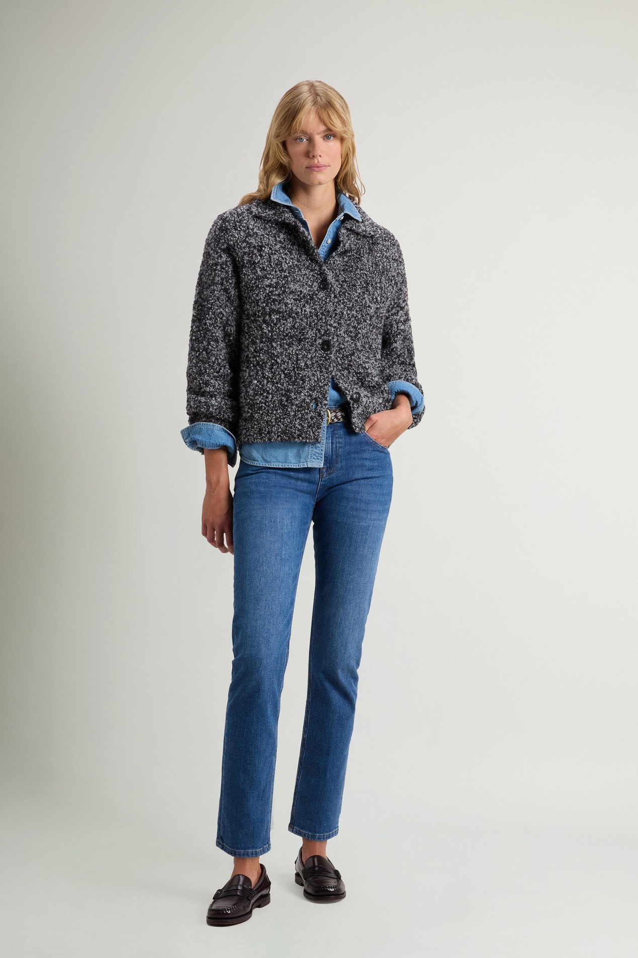 Cardigan aus Bouclé aus einer Schurwoll-Alpaka-Mischung Schwarz photo 2 | Woolrich