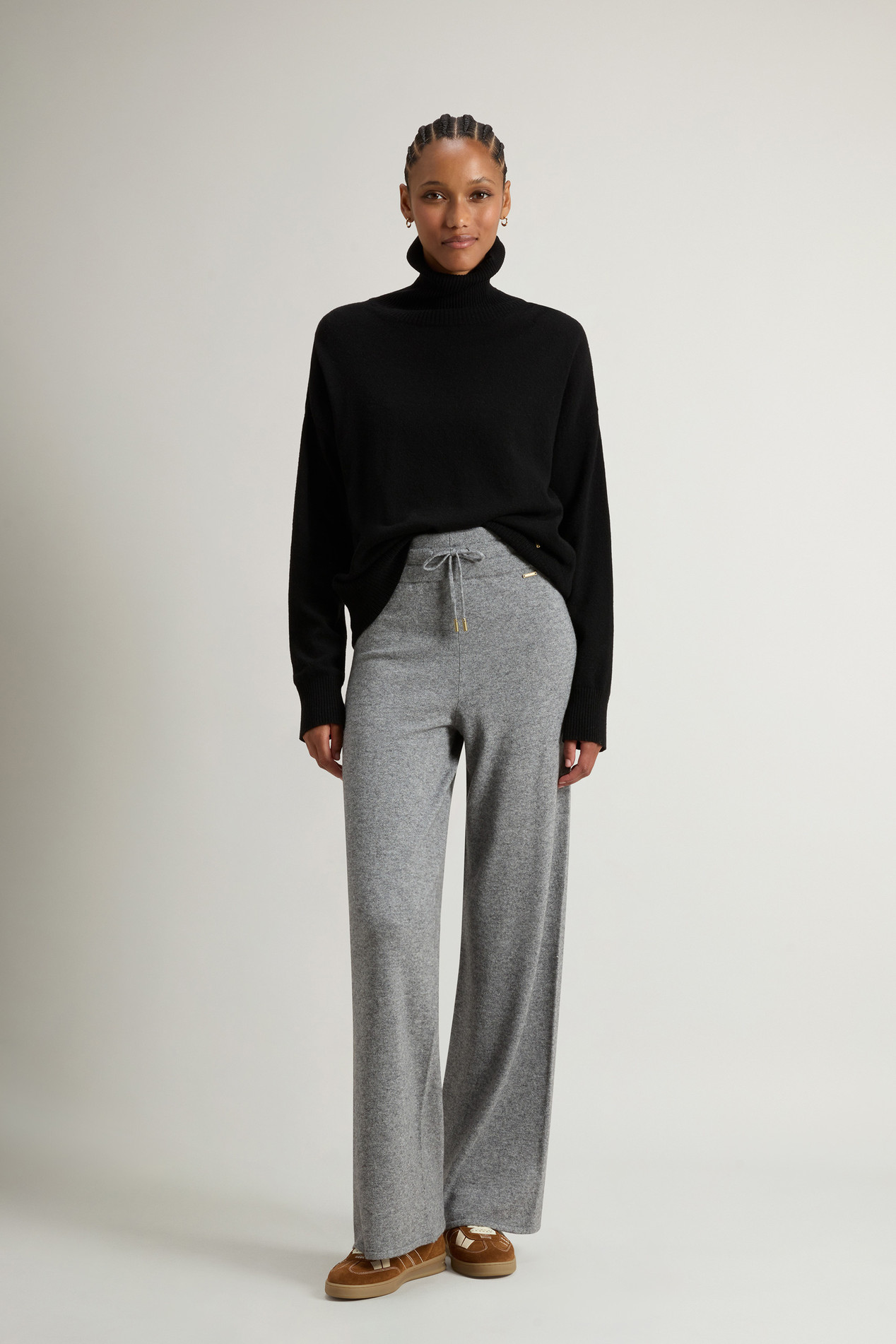 Wide-Leg Pants in Virgin Wool and Cashmere Blend Gray photo 1 | Woolrich