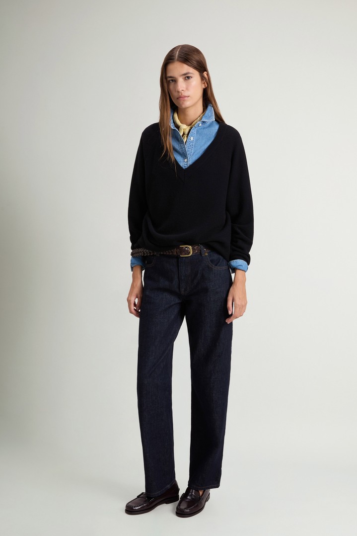 Sweater in Virgin Wool and Cashmere Black photo 2 | Woolrich