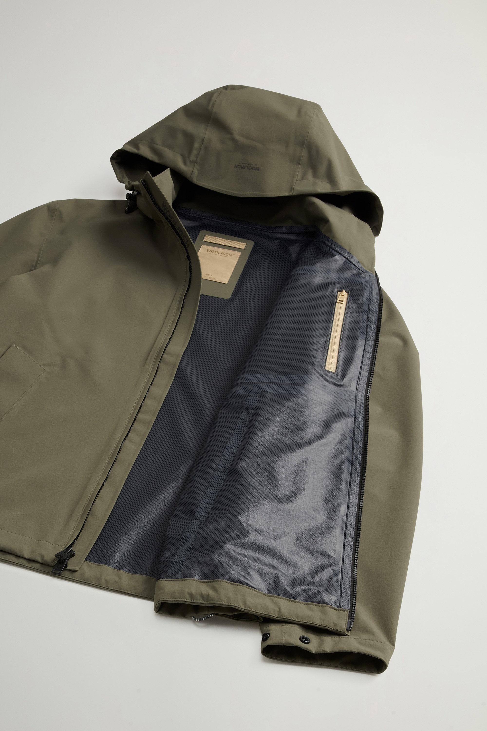 Pacific Jacket in Two-Layered Fabric Green photo 8 | Woolrich