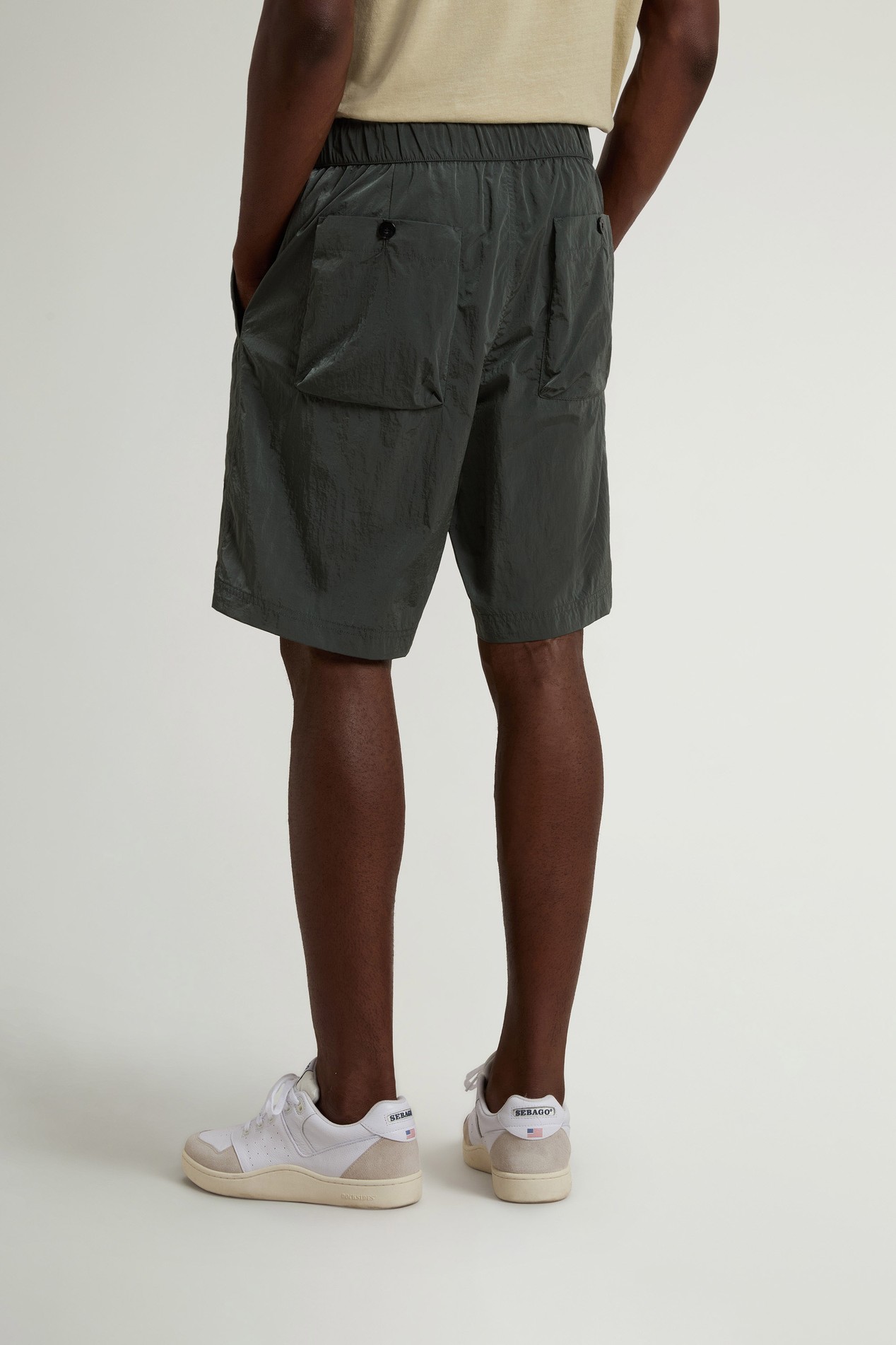 SHINY NYLON SHORTS Green photo 2 | Woolrich