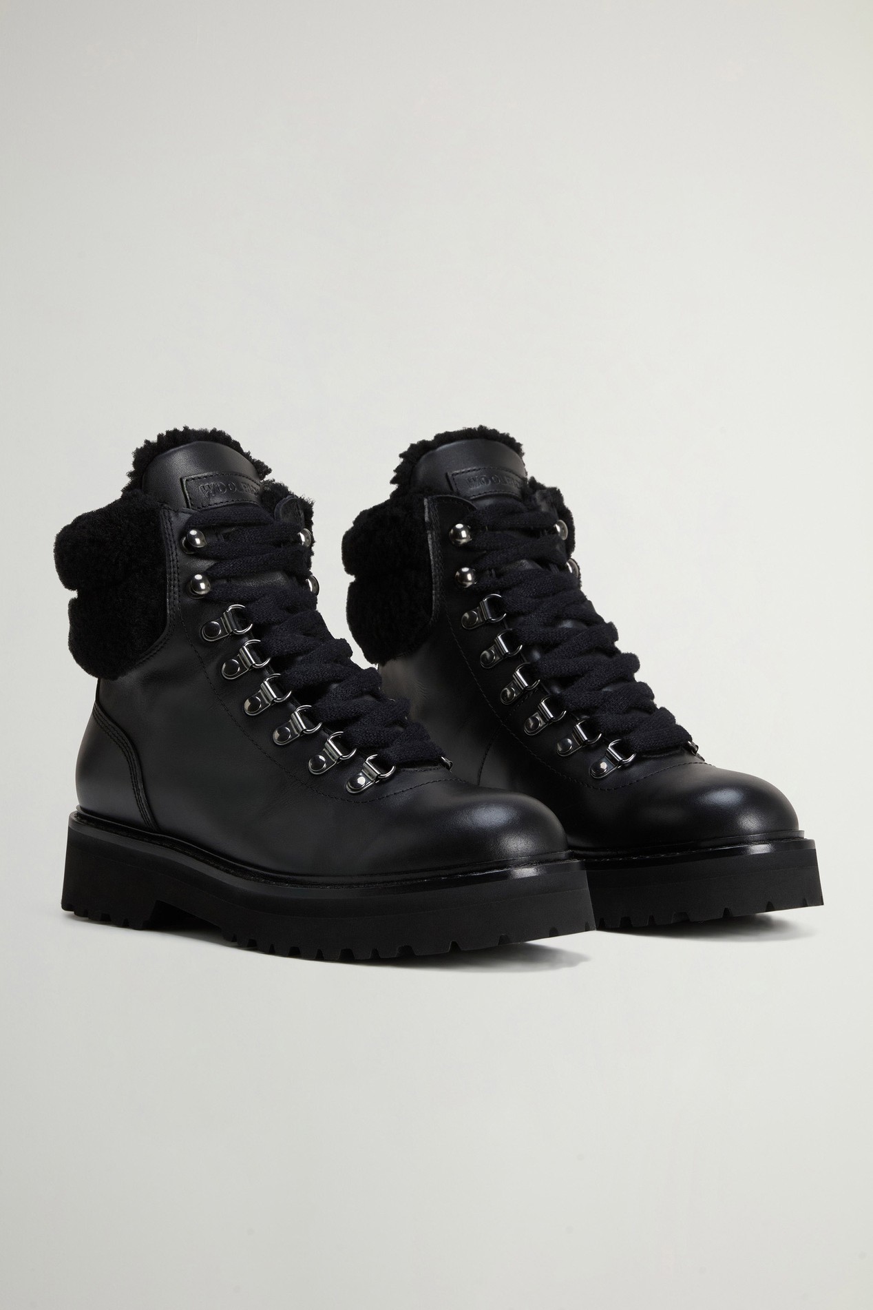 W'S HIKING BOOT Black photo 2 | Woolrich