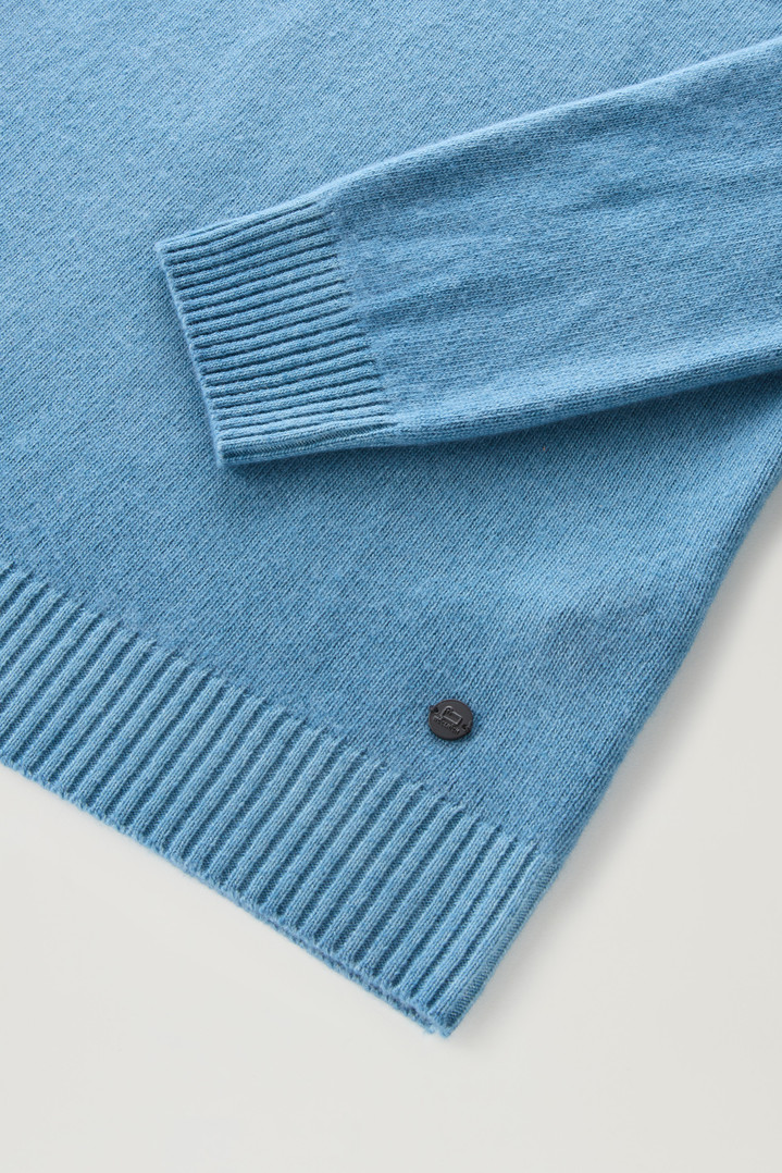 Garment-dyed Crewneck in Pure Virgin Wool Blue photo 3 | Woolrich
