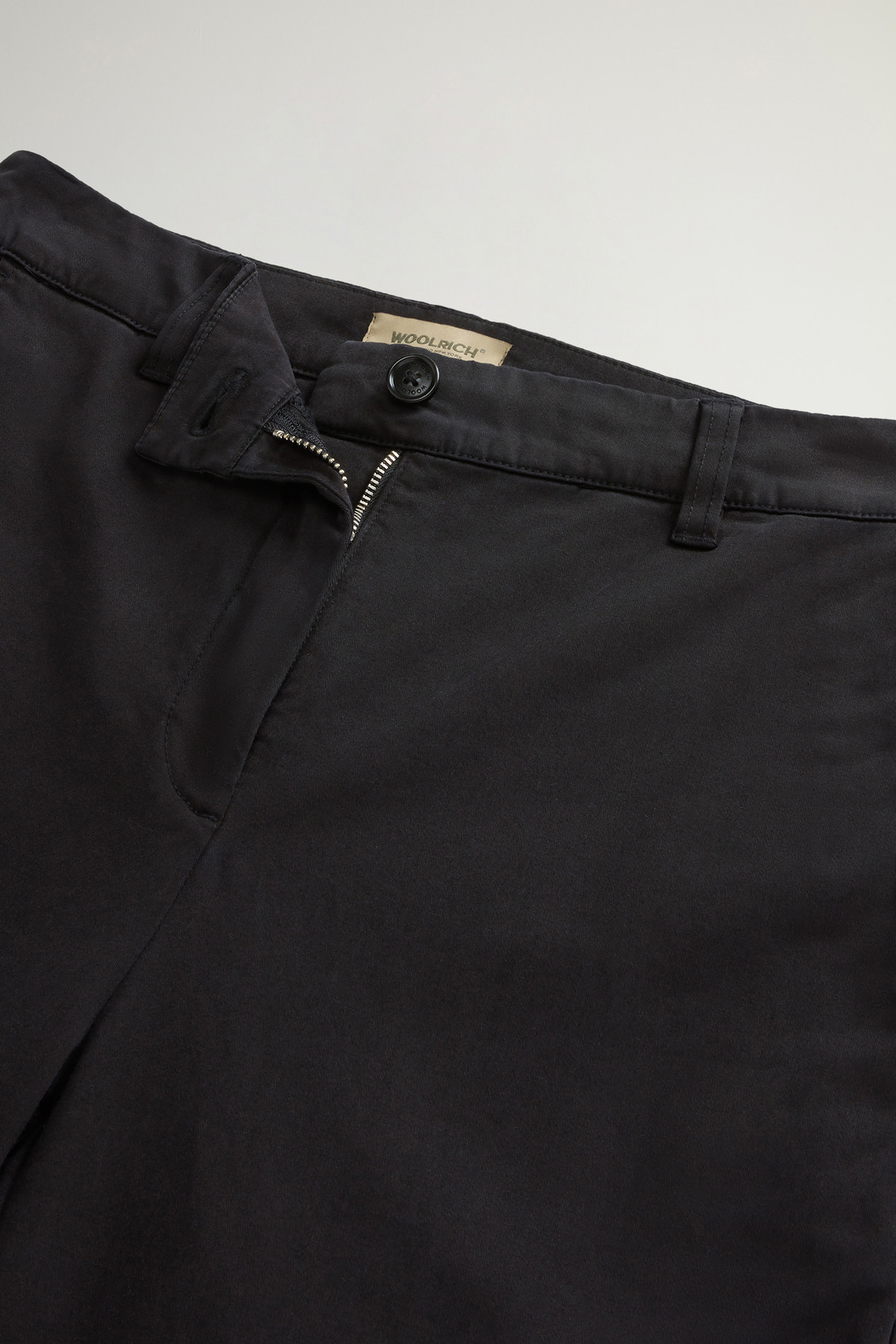 Garment-Dyed Organic Cotton Pants Black photo 4 | Woolrich