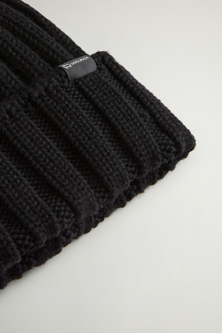 Merino Virgin Wool Beanie with Removable Cashmere Pompom Black photo 3 | Woolrich