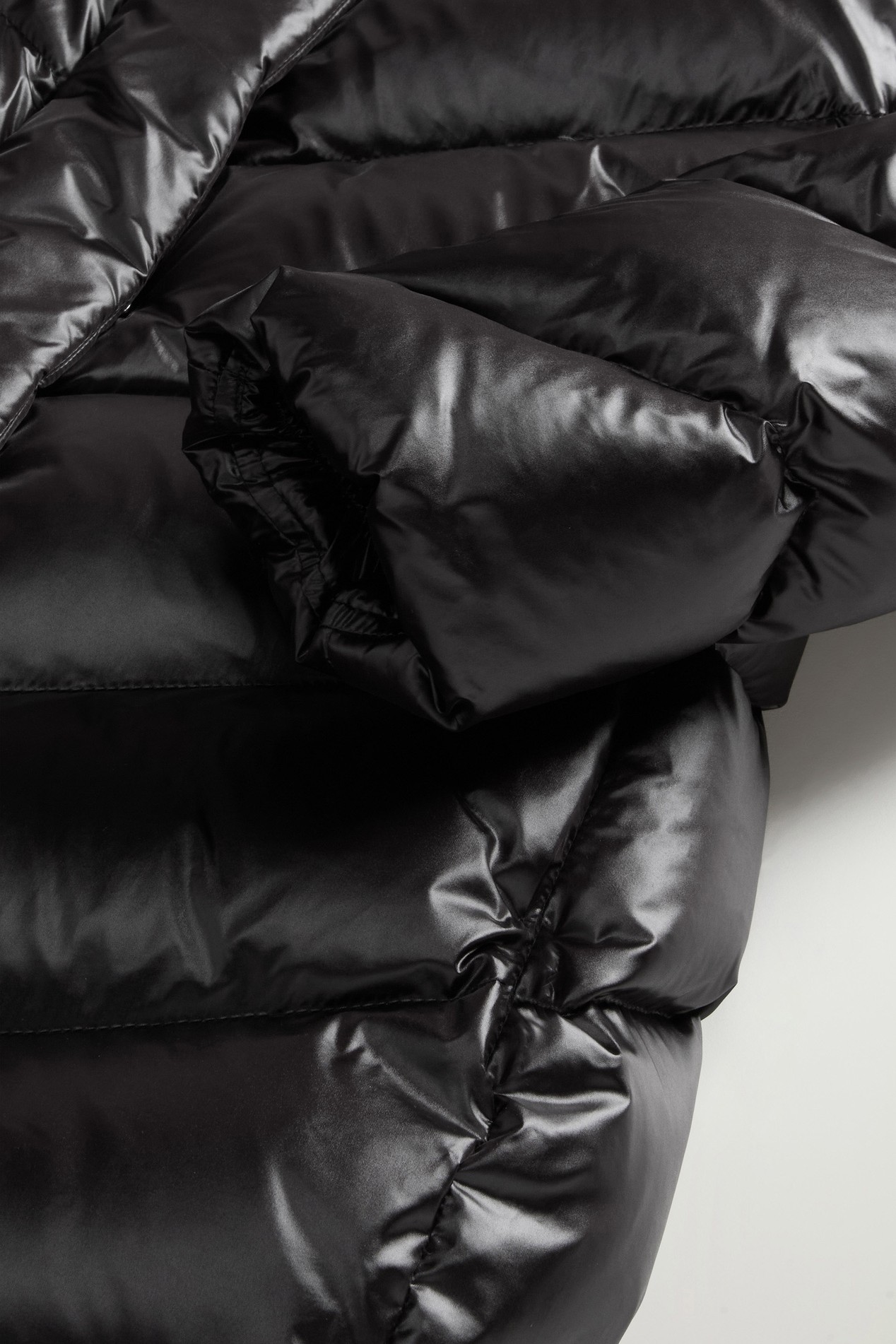 LIQUID NYLON FUR PARKA Black photo 7 | Woolrich