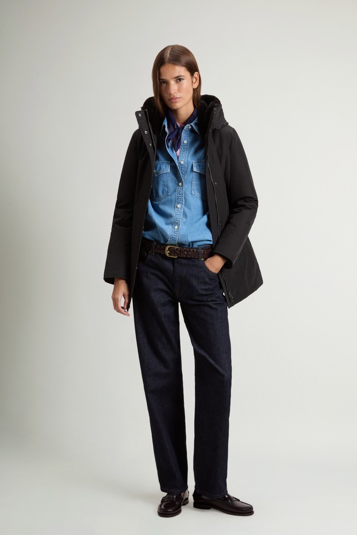 BOULDER FAUX FUR PARKA Black photo 2 | Woolrich