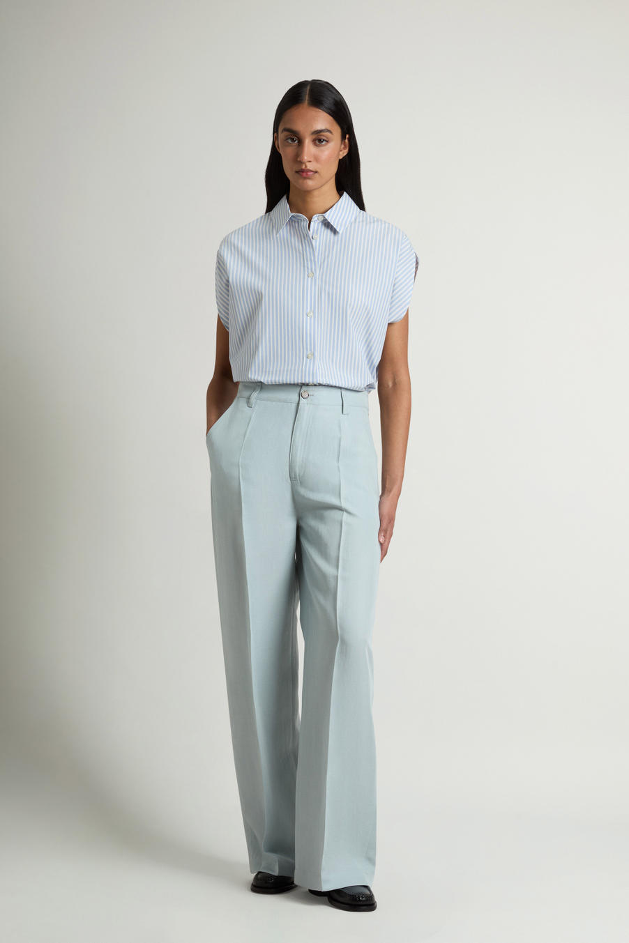 Pants in Linen Blend Blue photo 1 | Woolrich