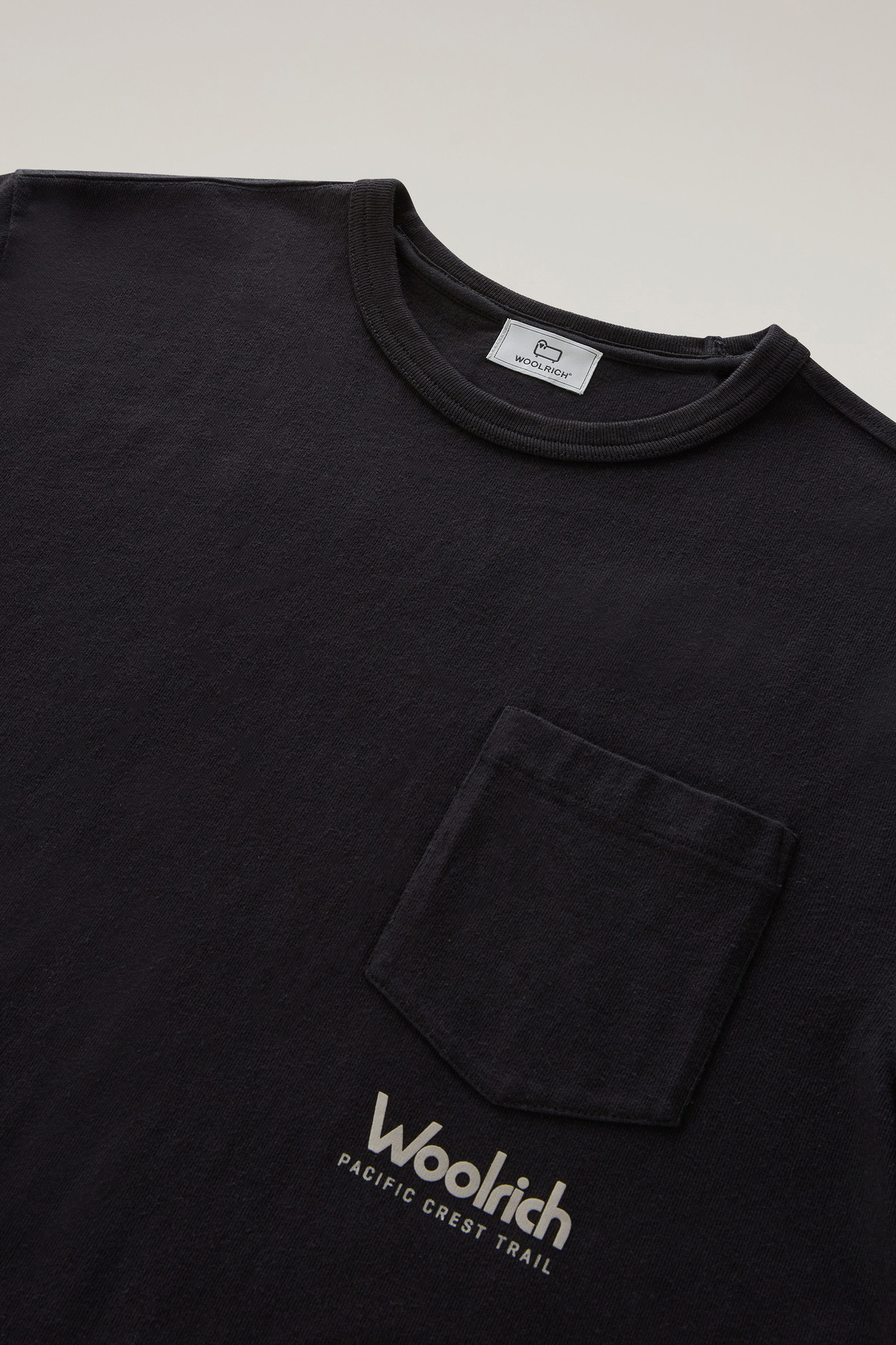 Pure Cotton T-Shirt with Trail Print Black photo 2 | Woolrich