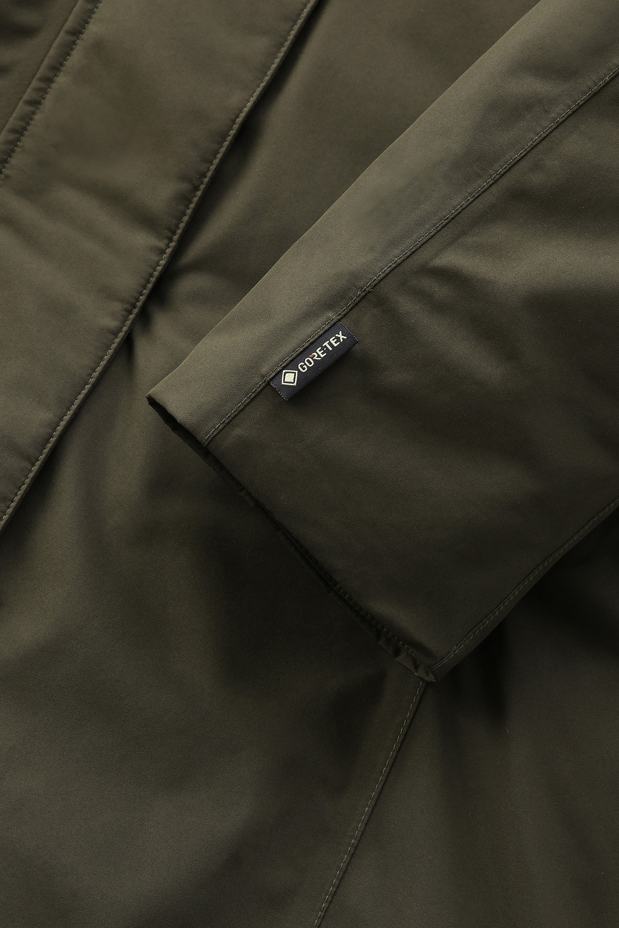 GORE-TEX Waterproof Marshall Parka Green photo 5 | Woolrich