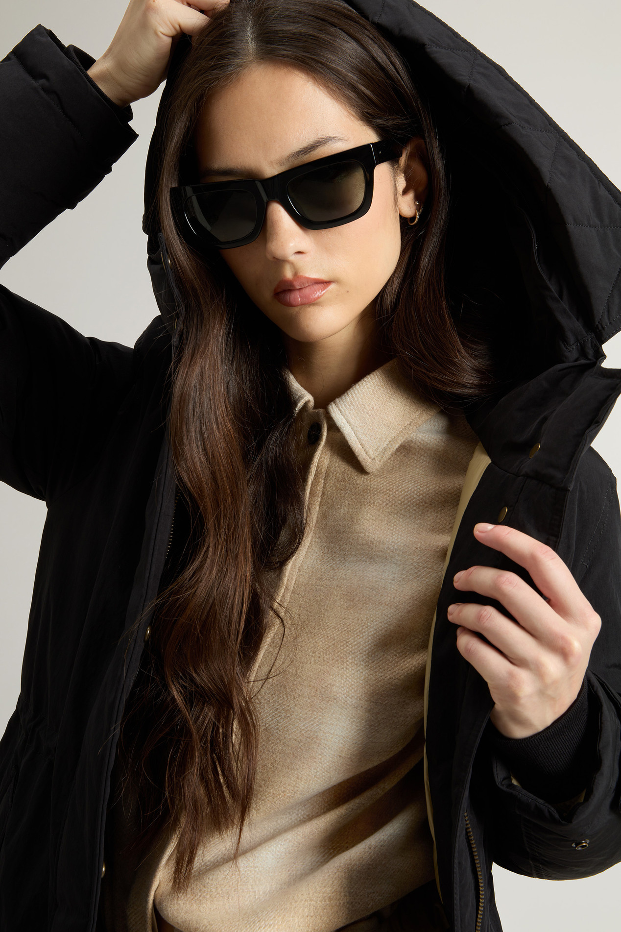 GRACE FUR PARKA Black photo 4 | Woolrich