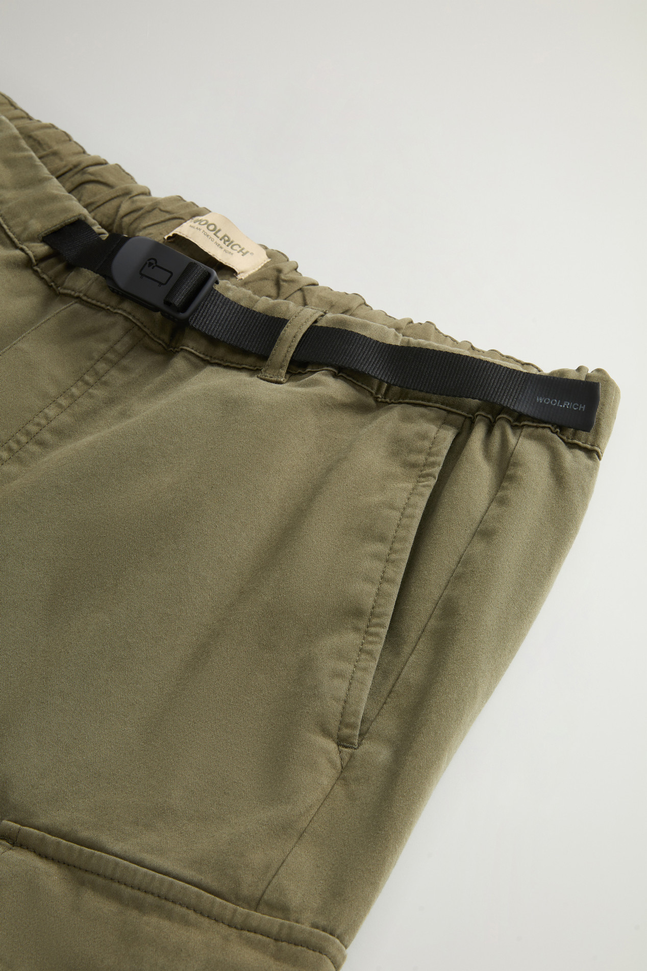 Garment-Dyed Cargo Pants with Belt Green photo 6 | Woolrich