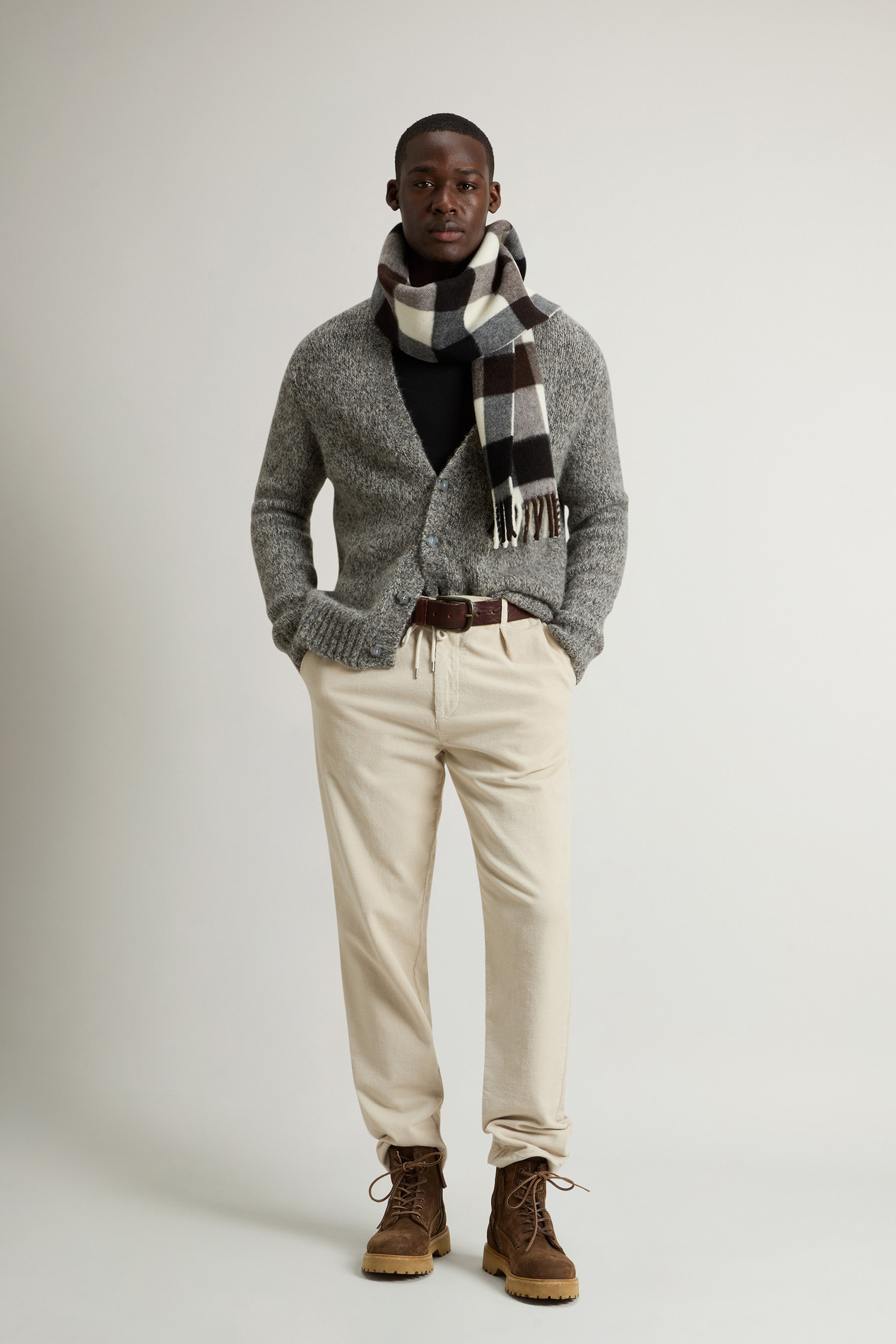 Cardigan in Alpaca and Wool Blend Mouliné Gray photo 2 | Woolrich