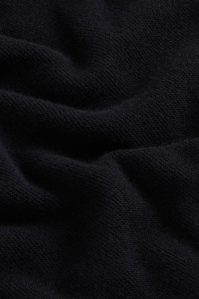 12GG WOOL CASHMERE V-NECK SWEATER Black photo 6 | Woolrich