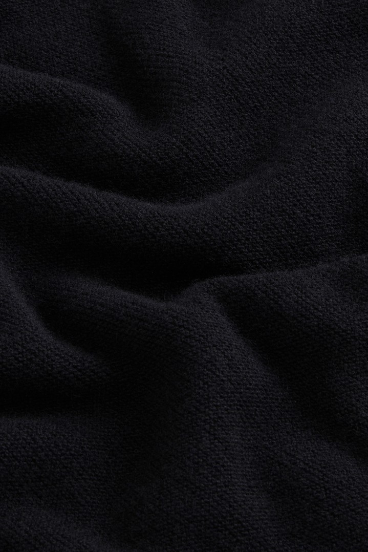 12GG WOOL CASHMERE V-NECK SWEATER Black photo 6 | Woolrich