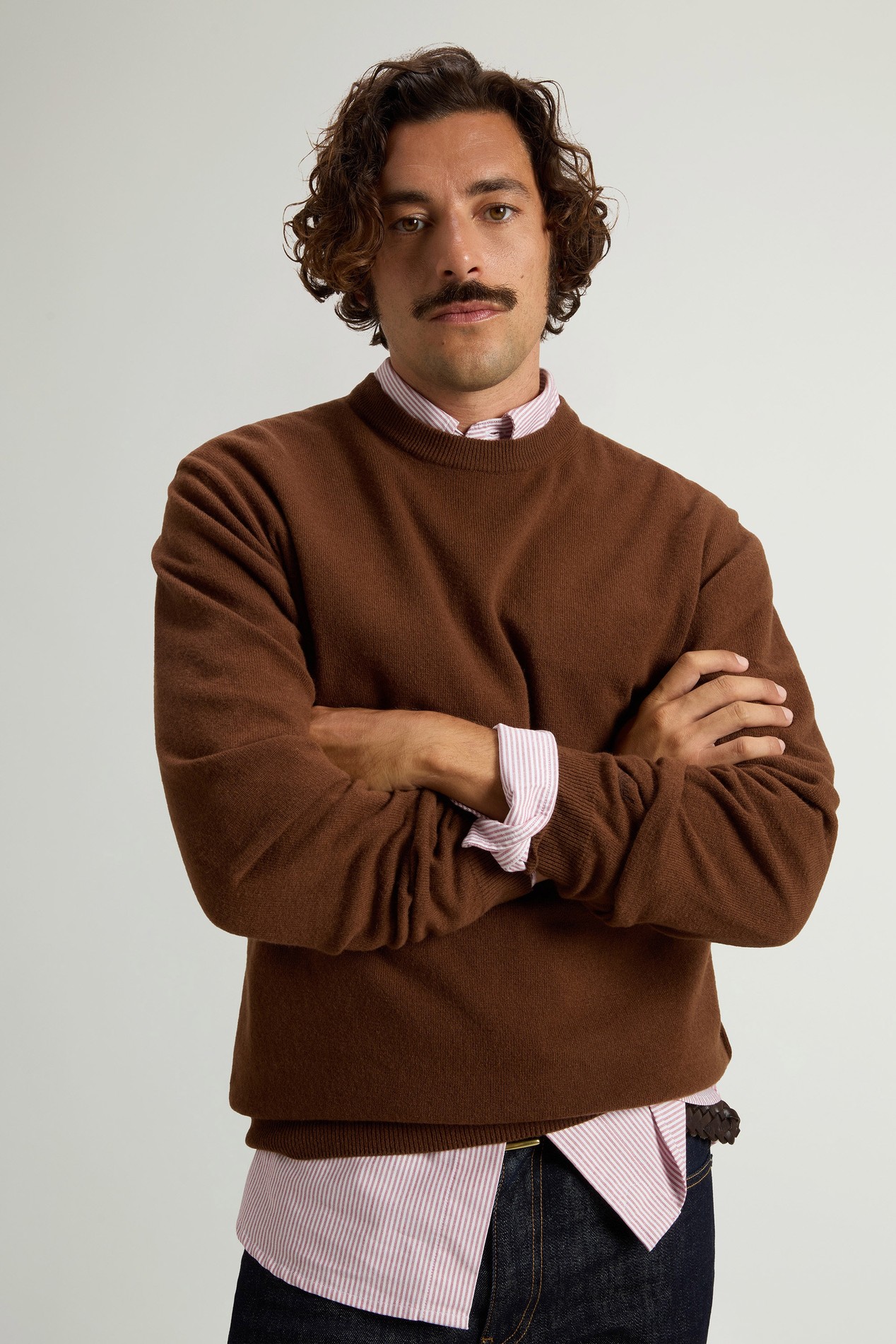 Pullover aus reiner Schurwolle mit Rundhalsausschnitt Braun photo 4 | Woolrich